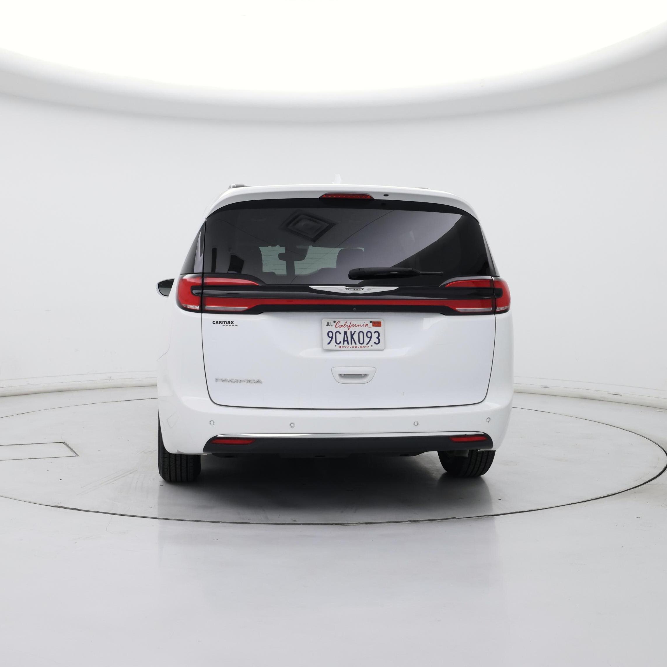 Thumbnail: 2022 Chrysler Pacifica - 6
