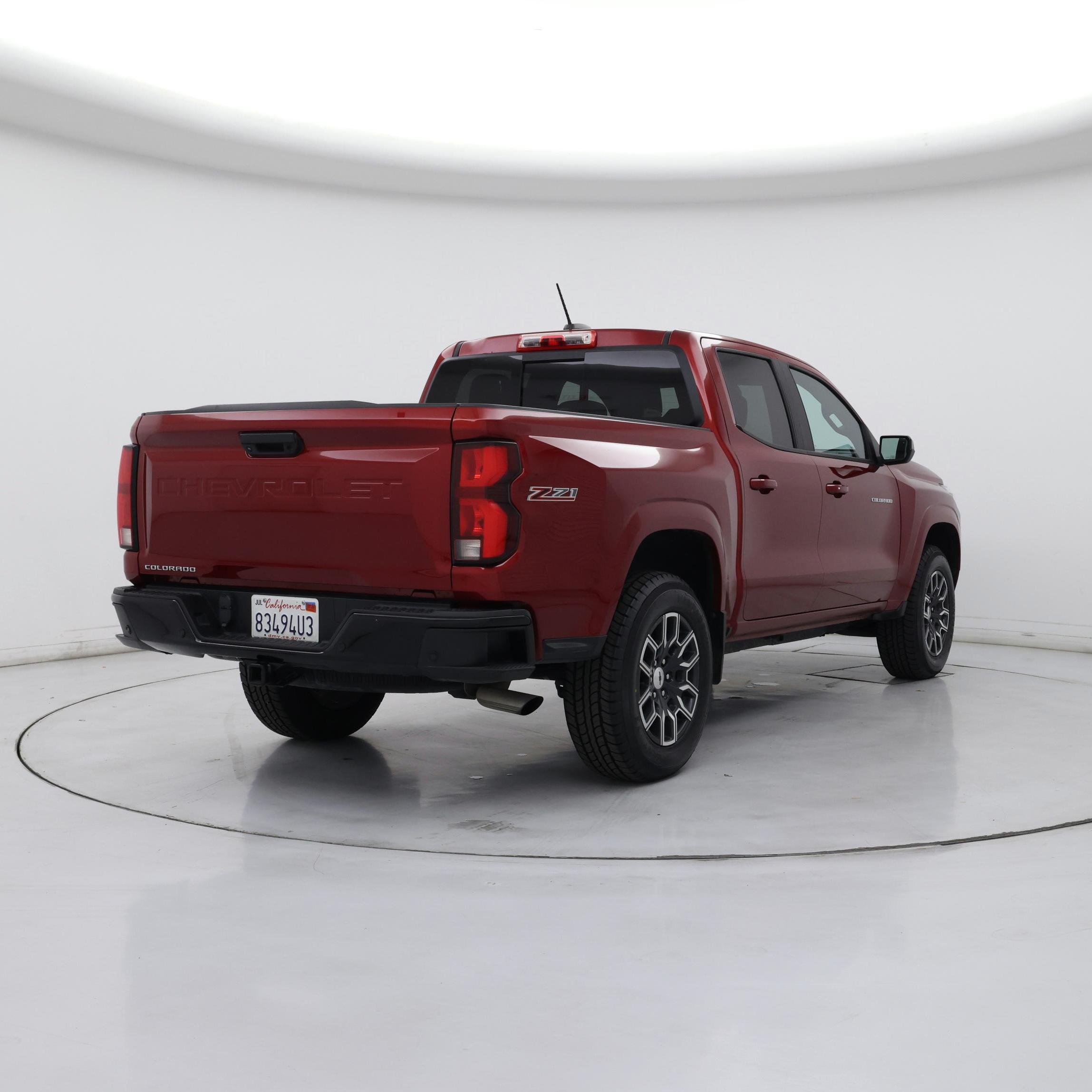 Thumbnail: 2023 Chevrolet Colorado - 8