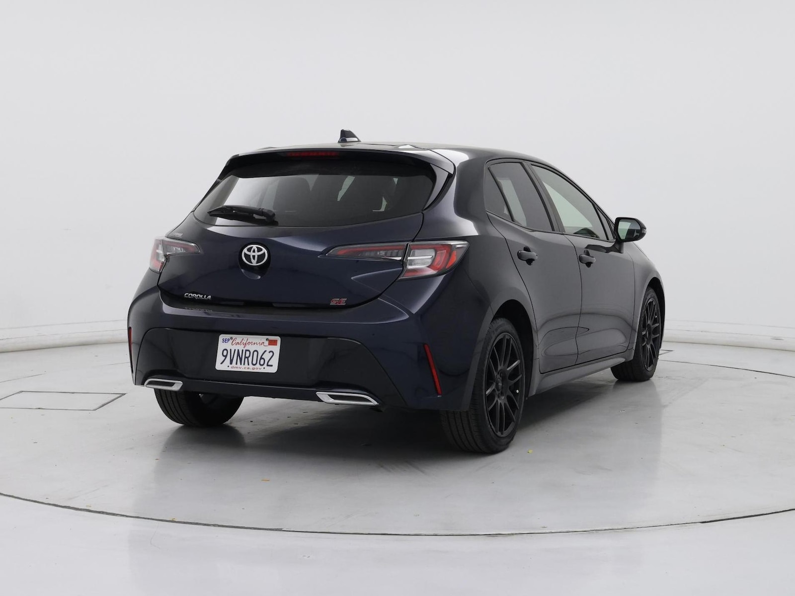 2022 Toyota Corolla Hatchback SE - Photo 9