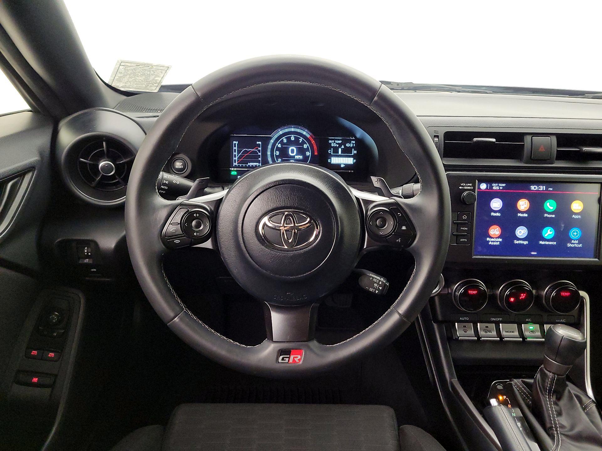 Thumbnail: 2023 Toyota GR86 - 10