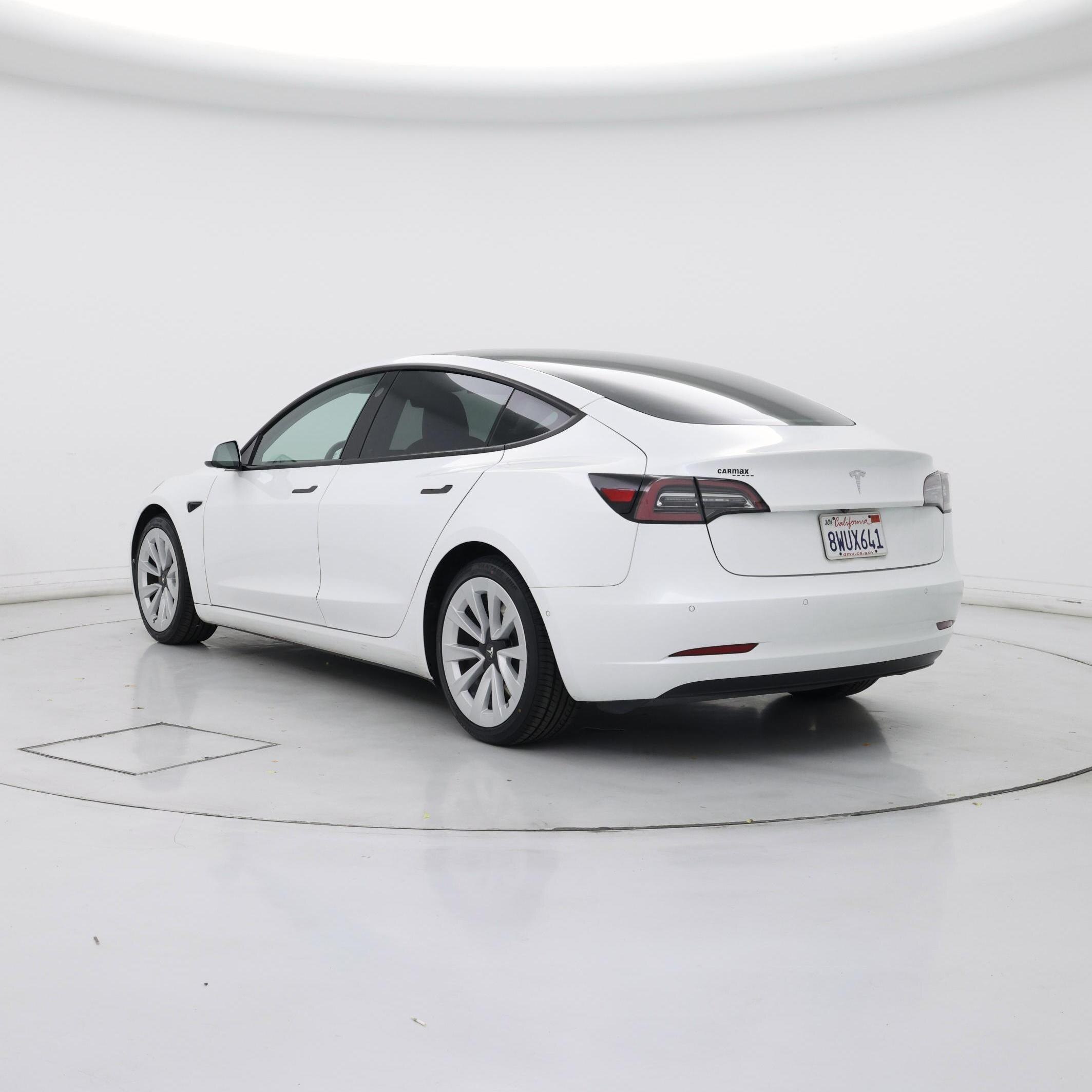 Thumbnail: 2021 Tesla Model 3 - 2