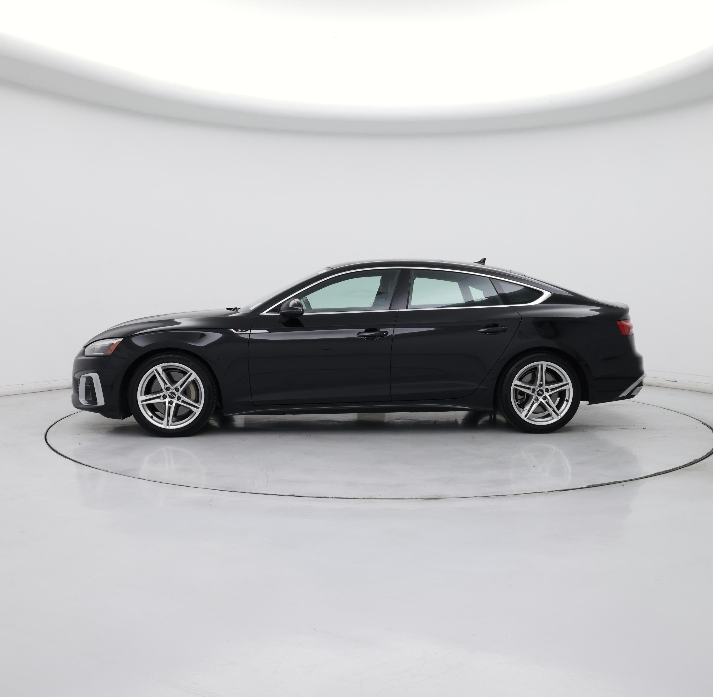 Thumbnail: 2022 Audi A5 - 3