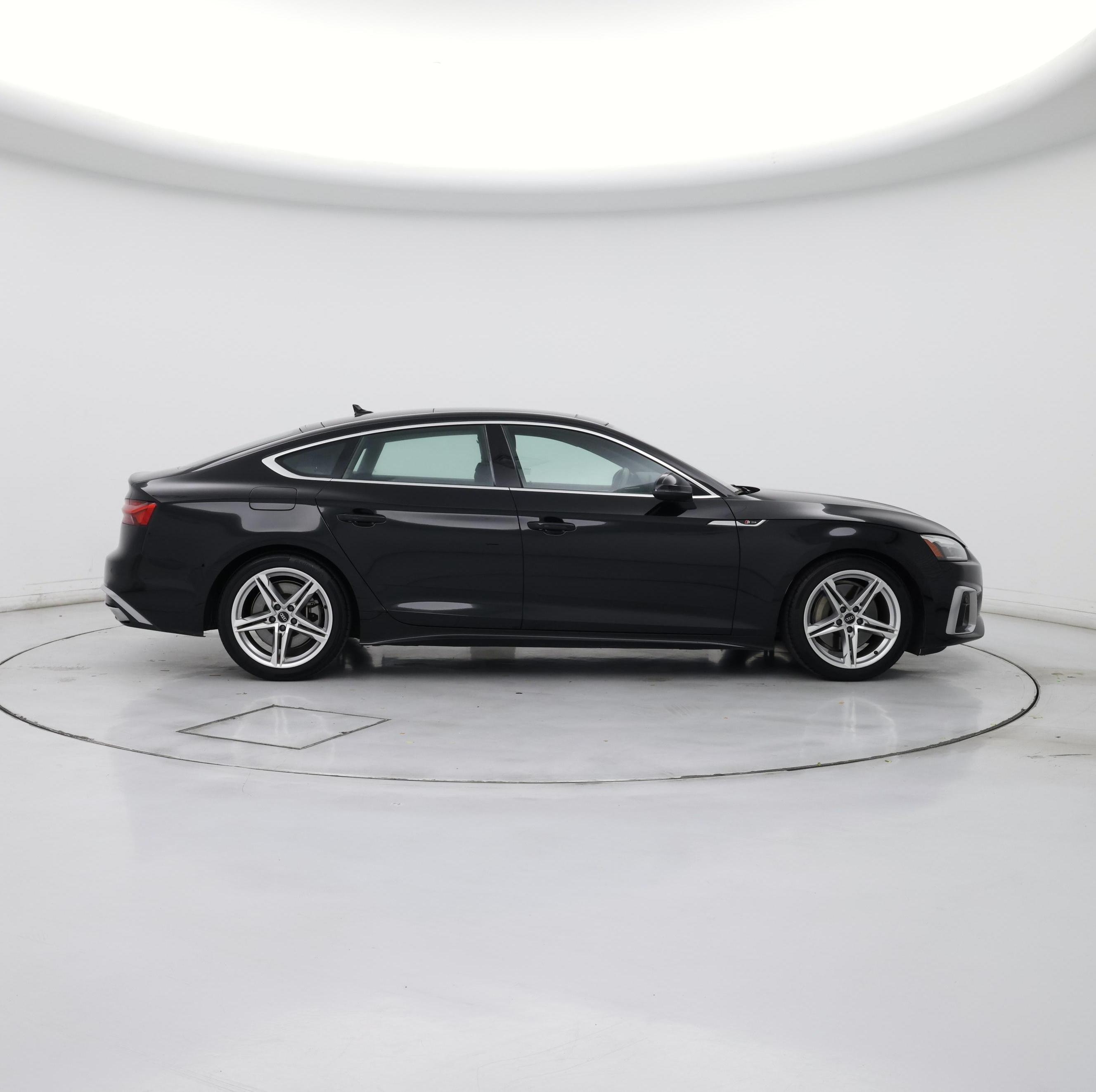 Thumbnail: 2022 Audi A5 - 7