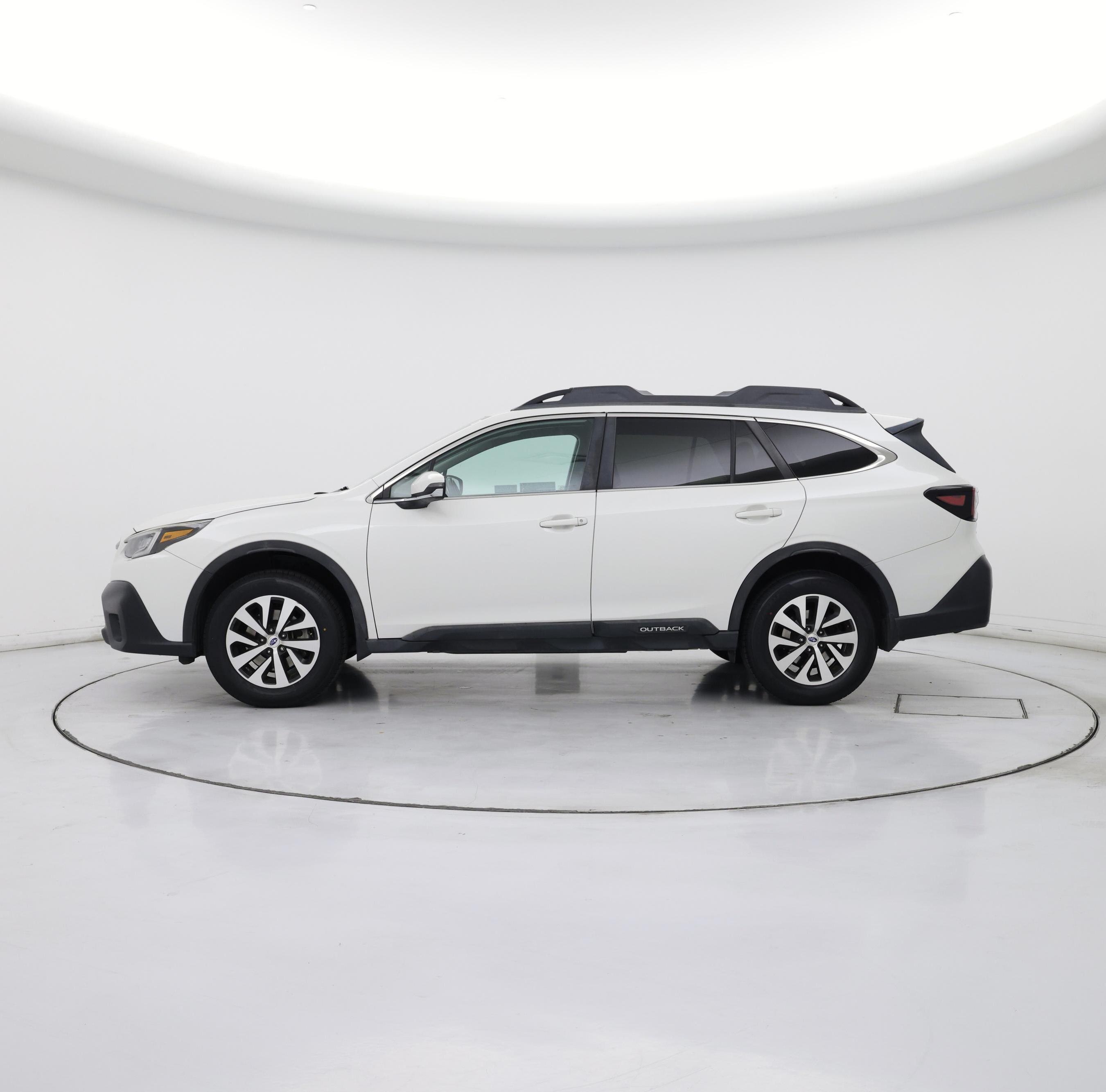 Thumbnail: 2021 Subaru Outback - 3