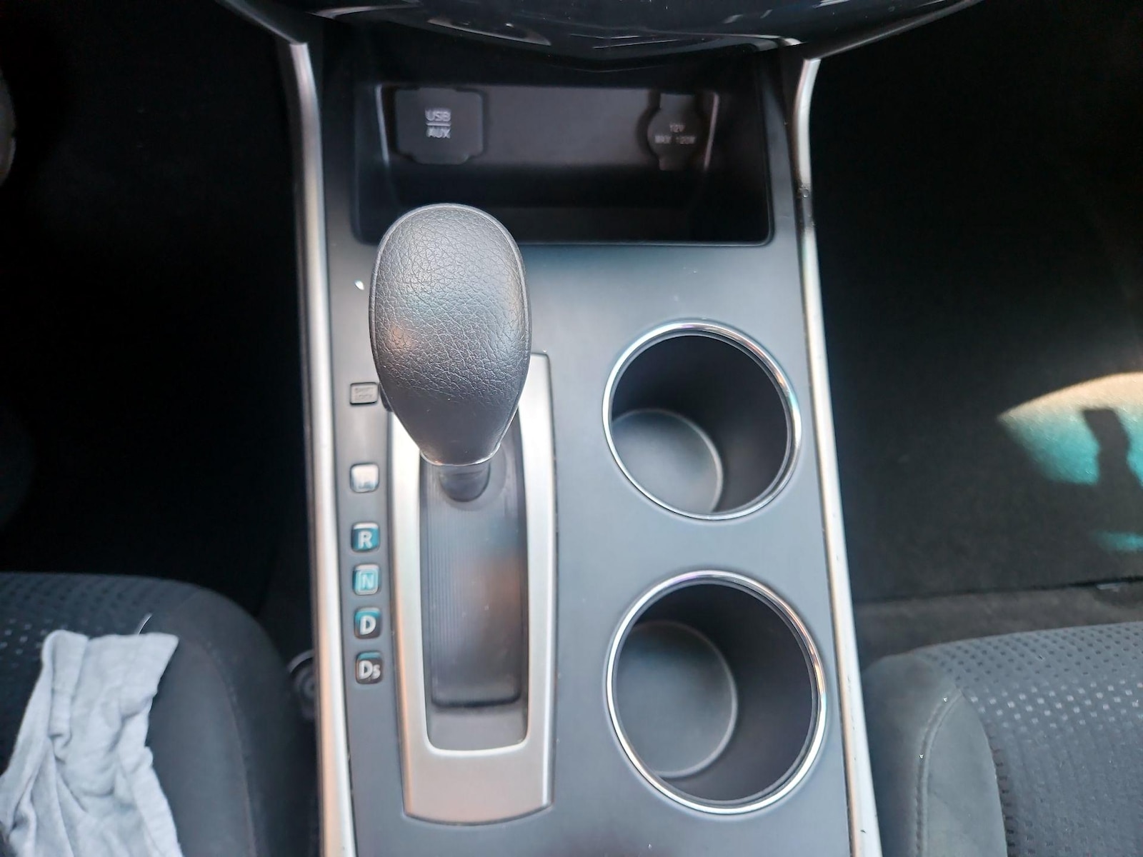 2015 Nissan Altima SV - Photo 18