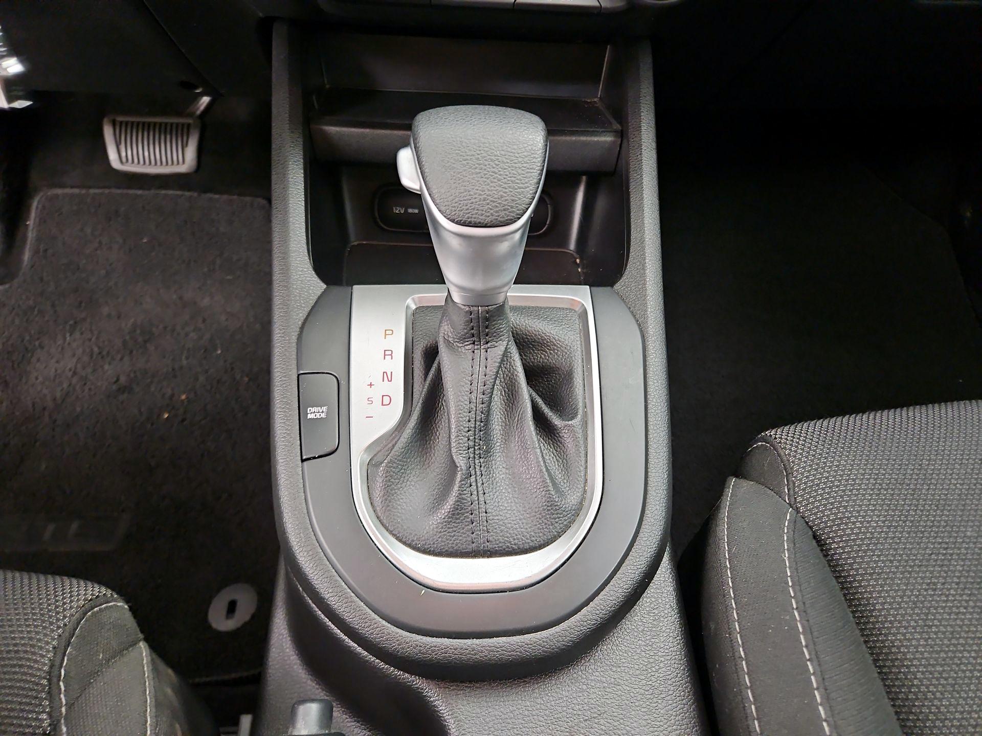 Thumbnail: 2023 Kia Forte - 17