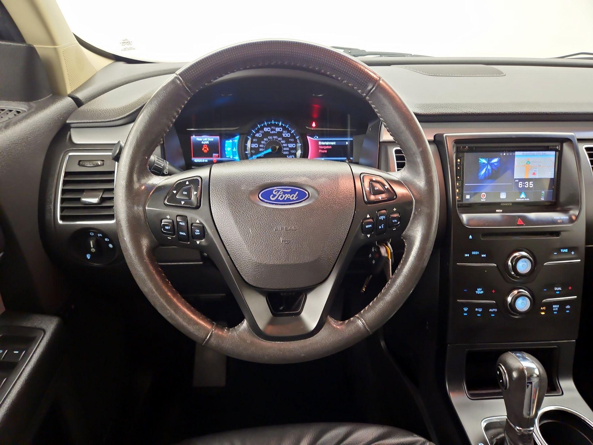 Thumbnail: 2014 Ford Flex - 10