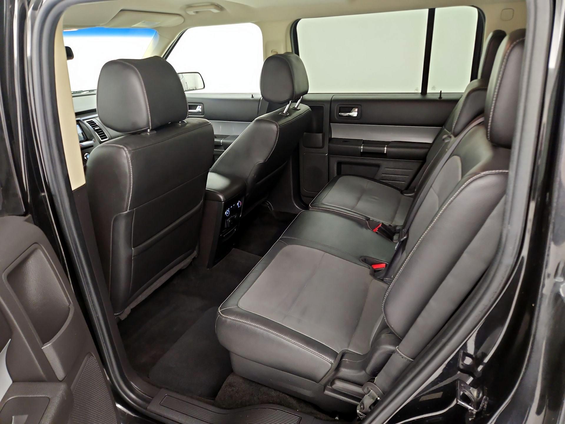 Thumbnail: 2014 Ford Flex - 18