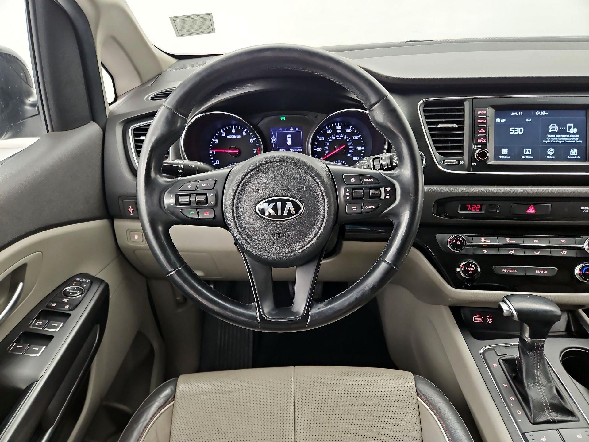 Thumbnail: 2017 Kia Sedona - 10