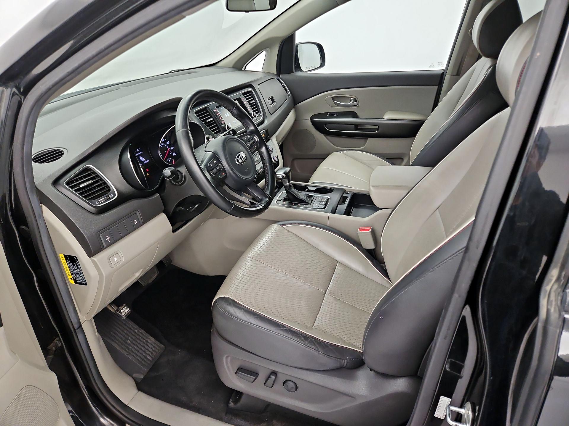 Thumbnail: 2017 Kia Sedona - 11