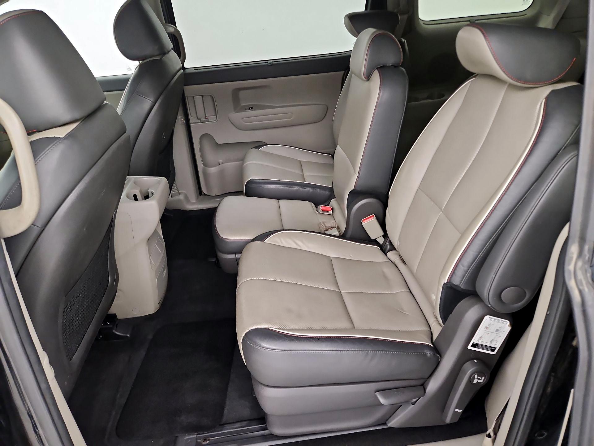 Thumbnail: 2017 Kia Sedona - 19