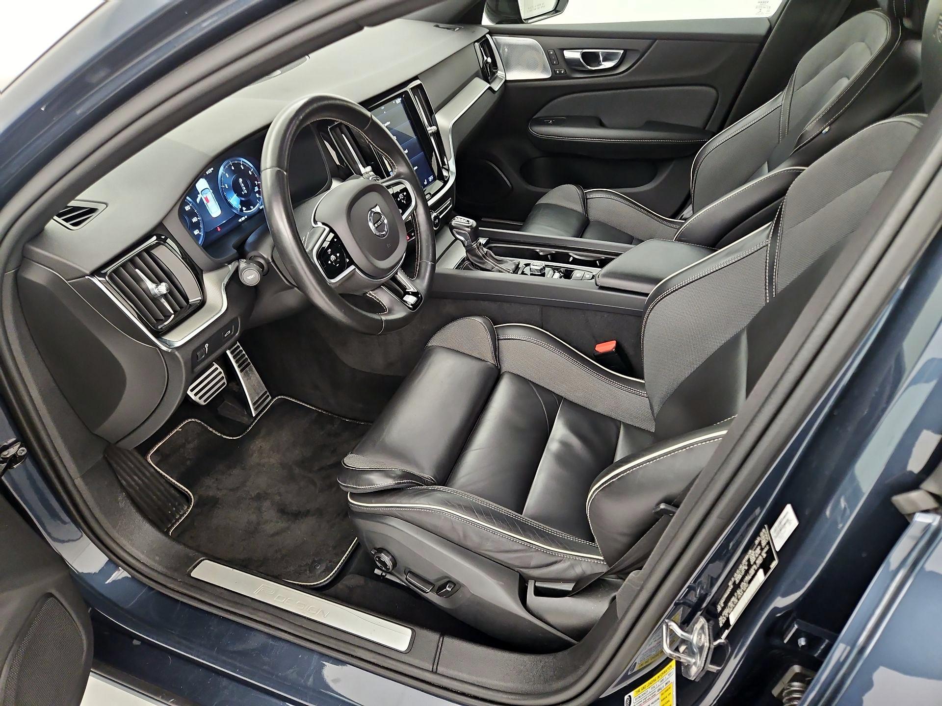 Thumbnail: 2019 Volvo S60 - 11