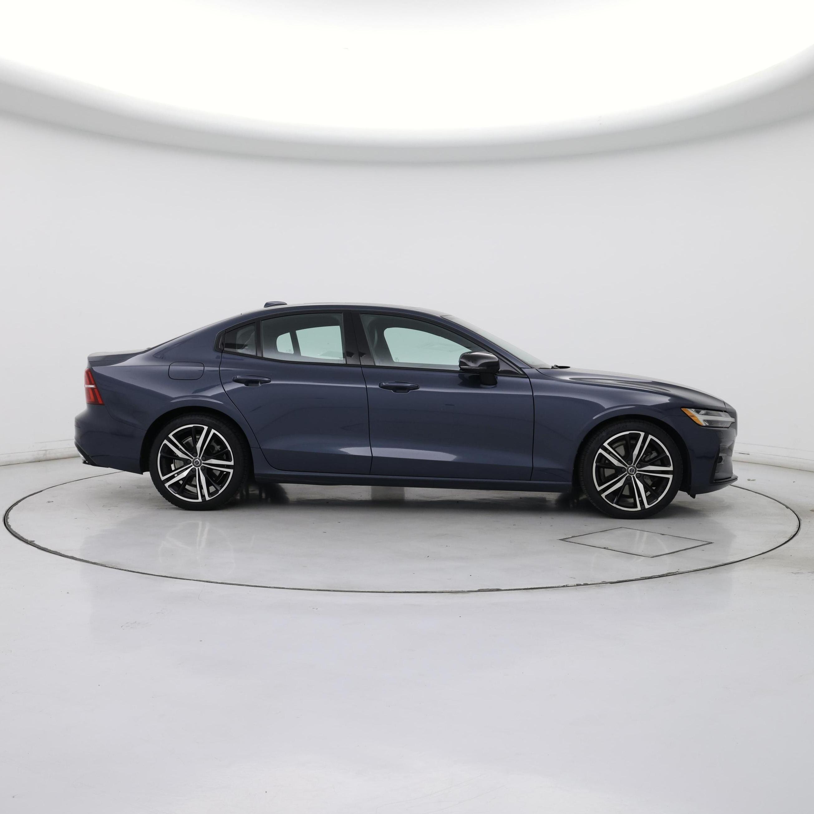Thumbnail: 2019 Volvo S60 - 7
