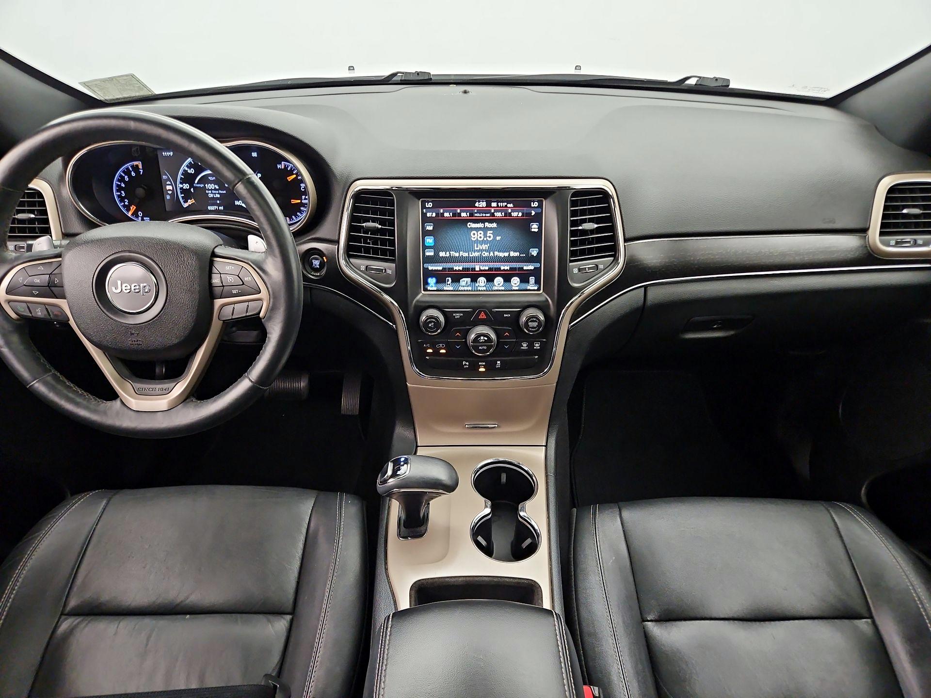 Thumbnail: 2015 Jeep Grand Cherokee - 9