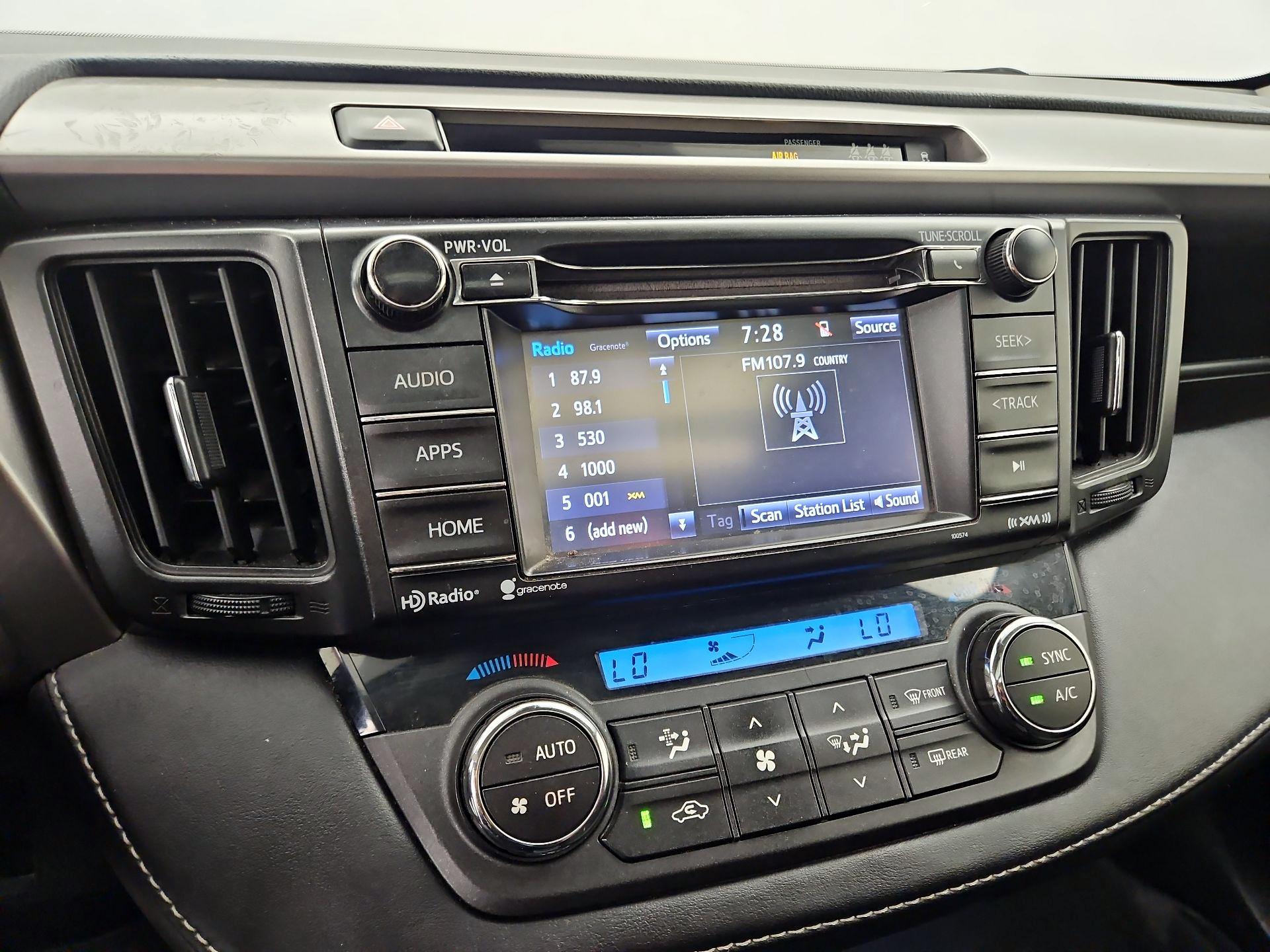 Thumbnail: 2017 Toyota RAV4 - 15