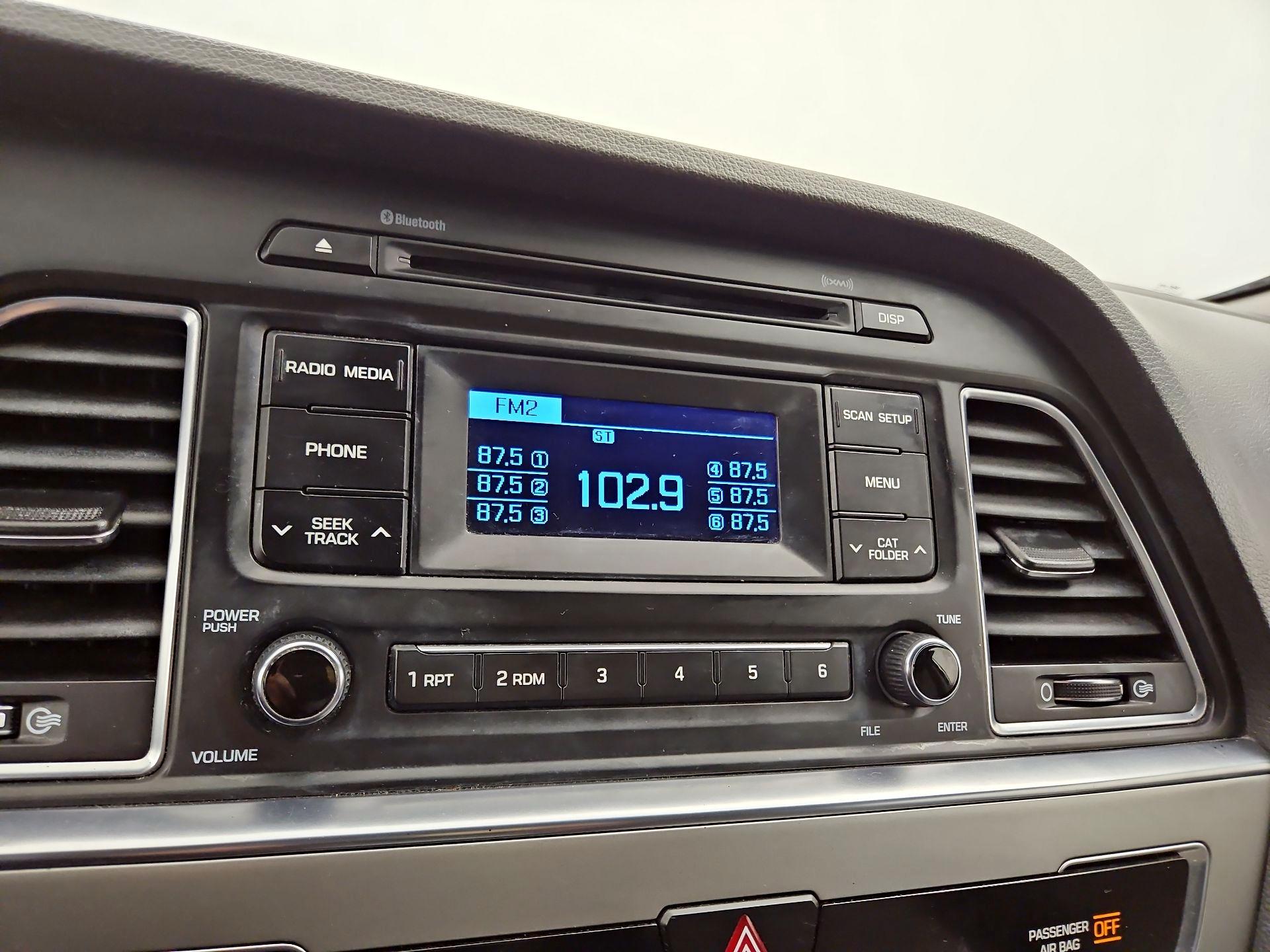 Thumbnail: 2015 Hyundai Sonata - 14