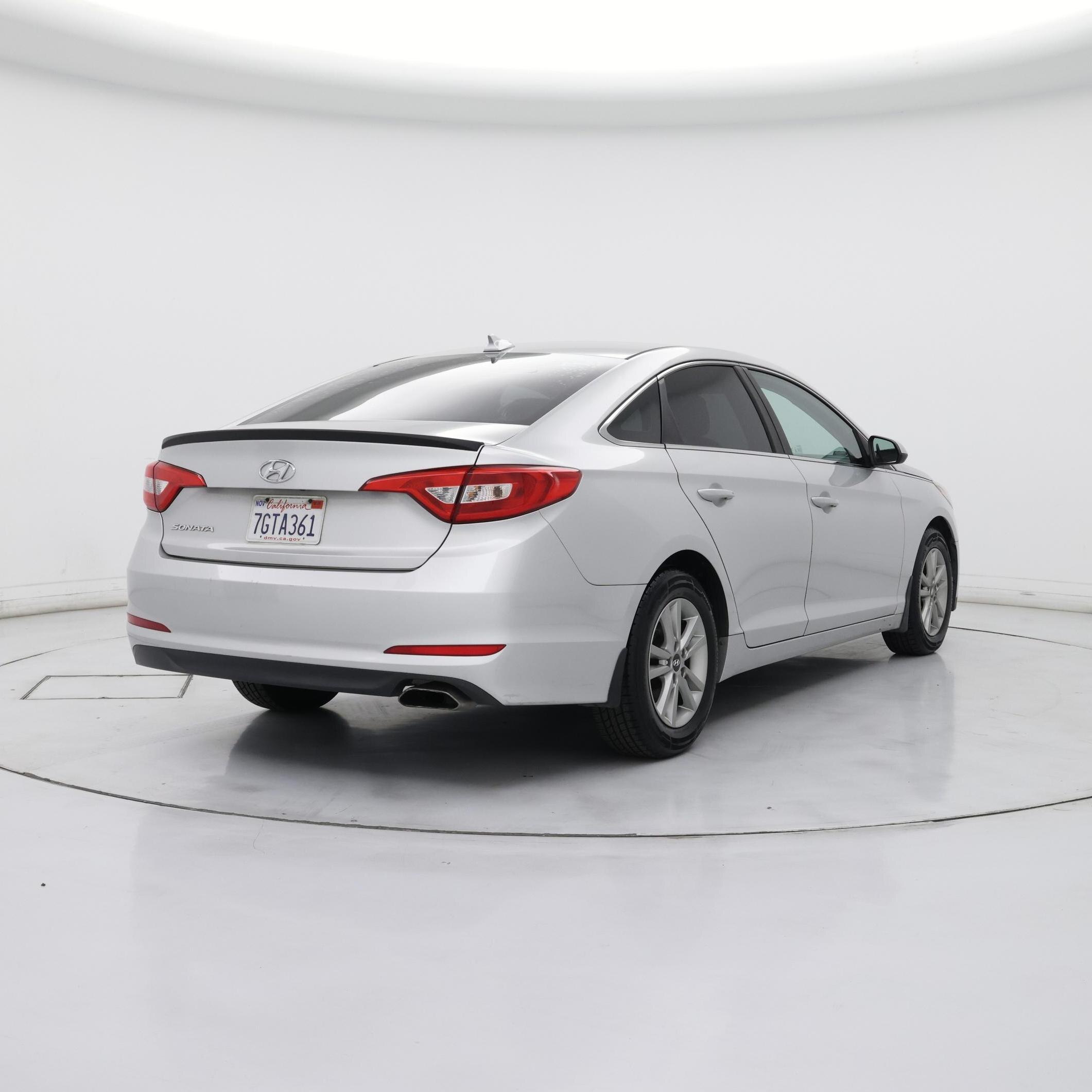 Thumbnail: 2015 Hyundai Sonata - 8