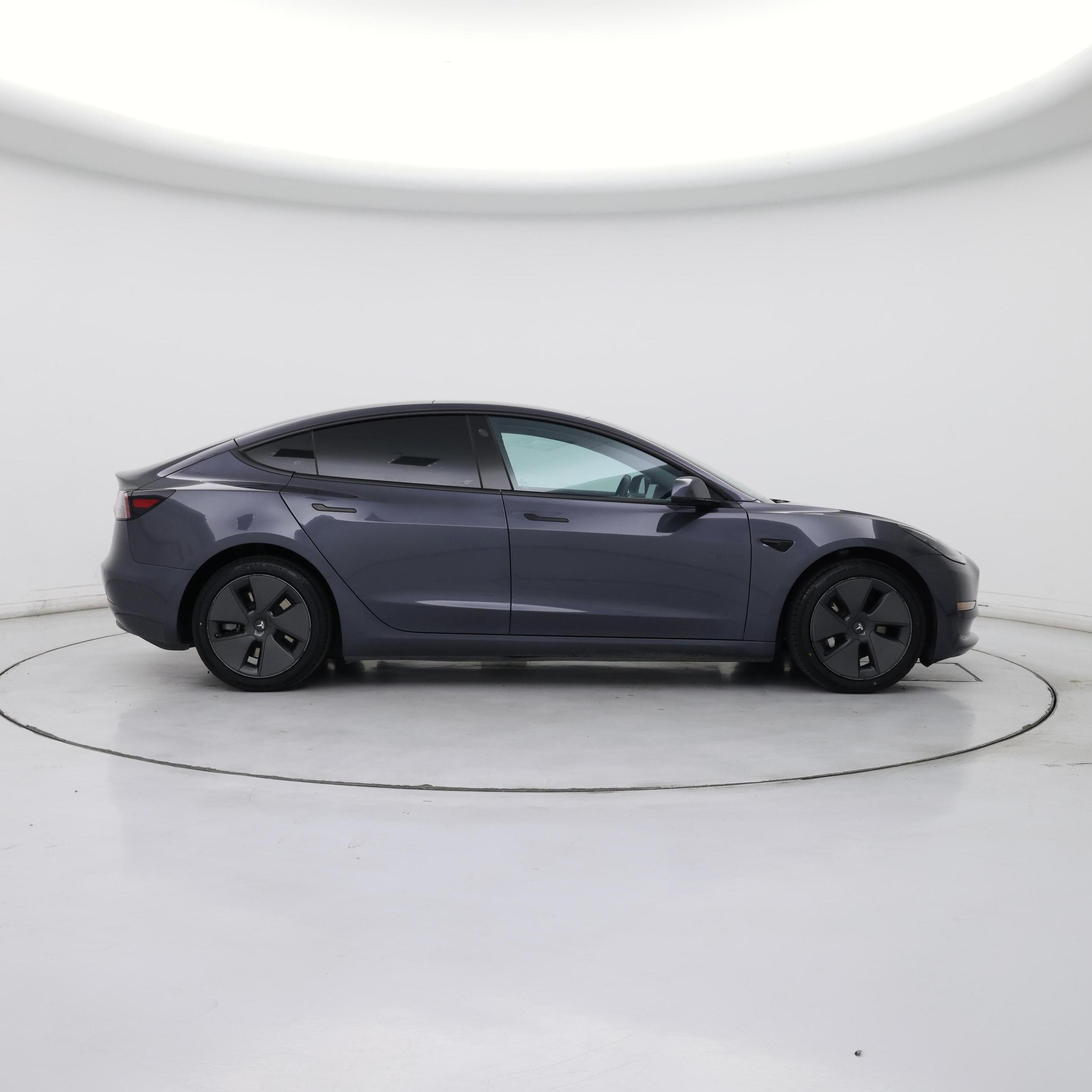 Thumbnail: 2022 Tesla Model 3 - 7