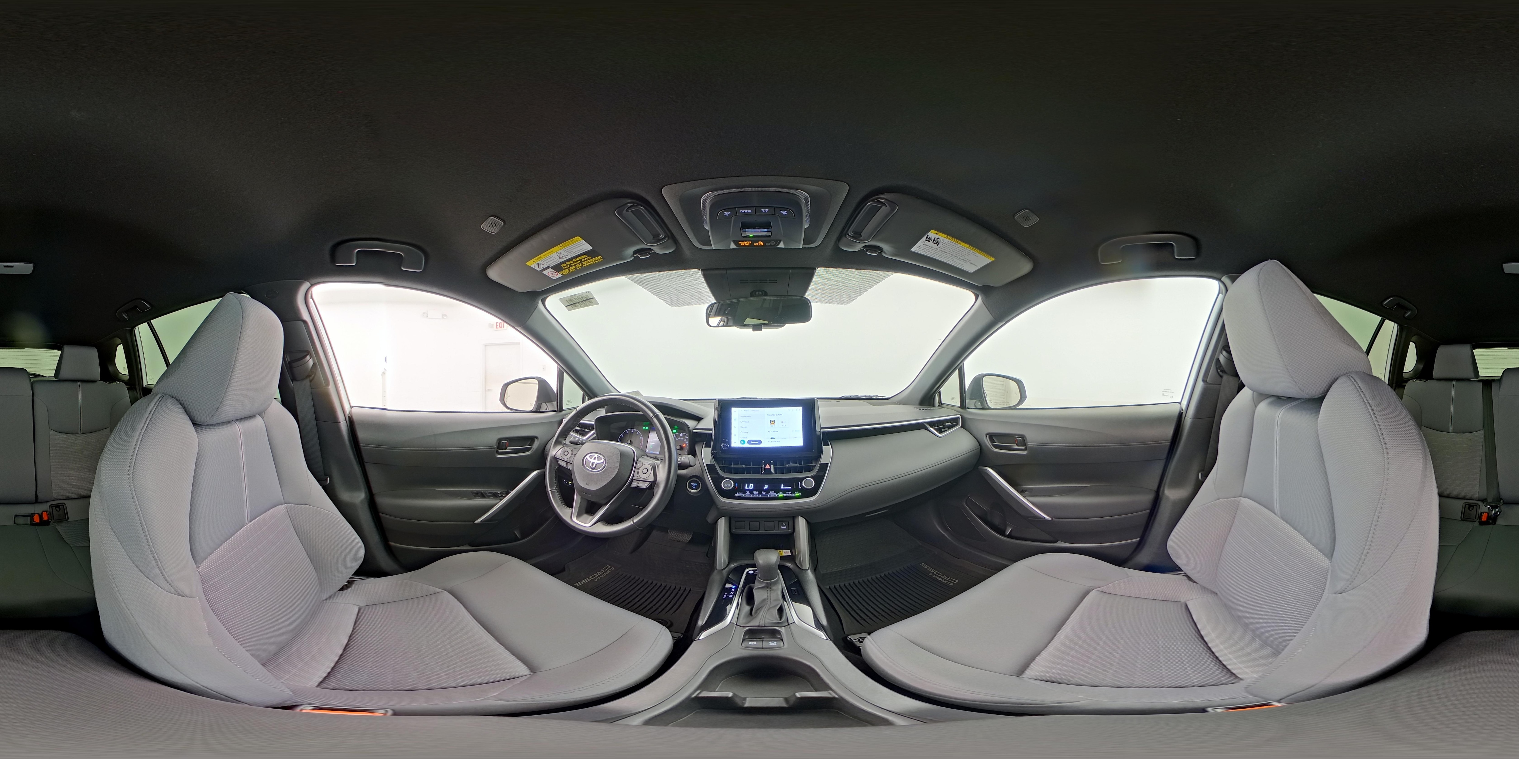 2023 Toyota Corolla Cross SE - Photo 24