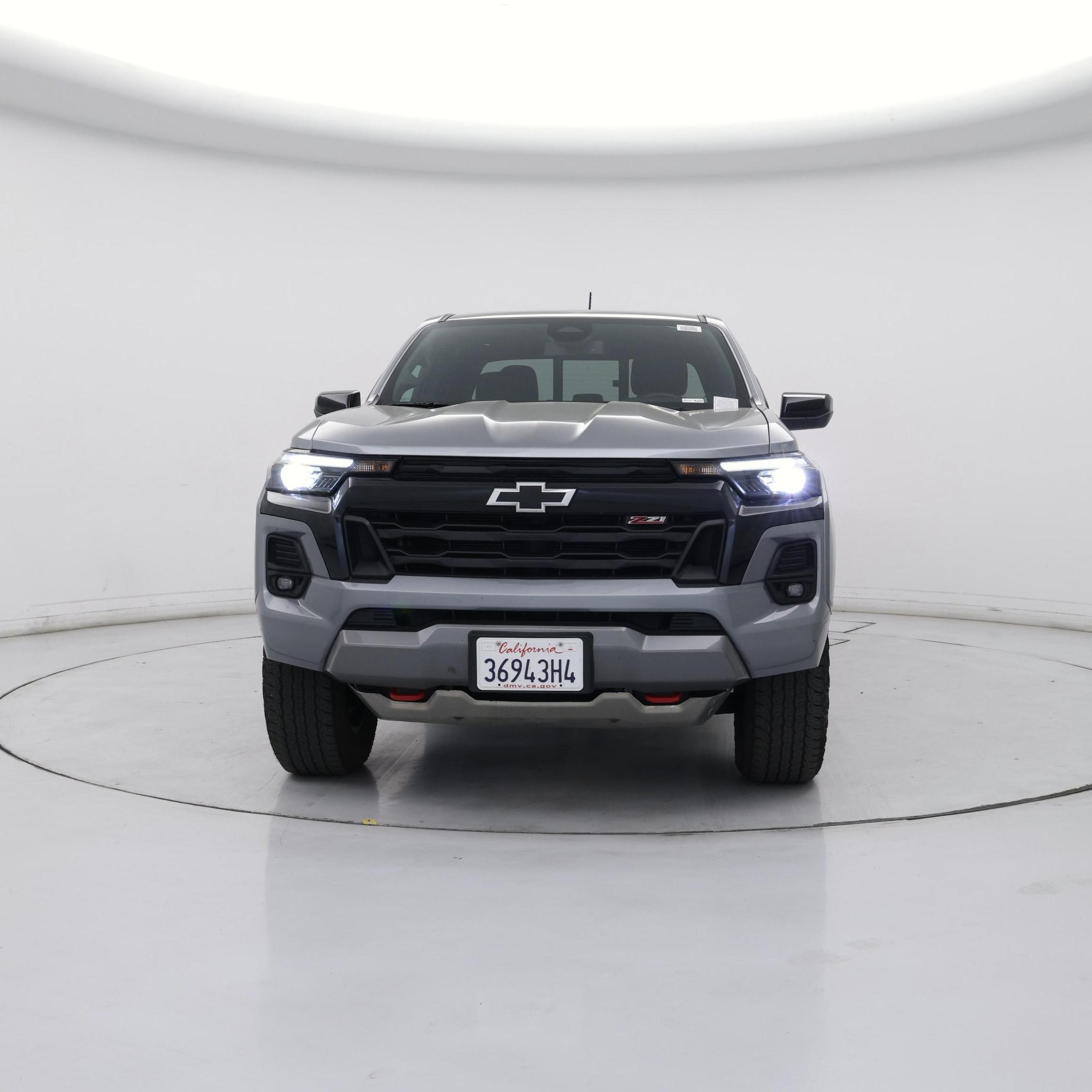 Thumbnail: 2023 Chevrolet Colorado - 5