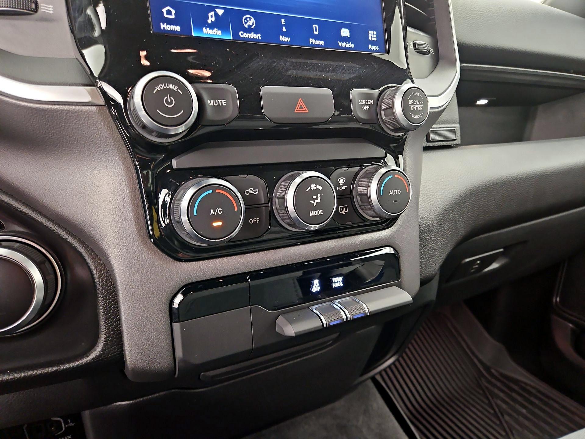 Thumbnail: 2022 RAM 1500 - 14