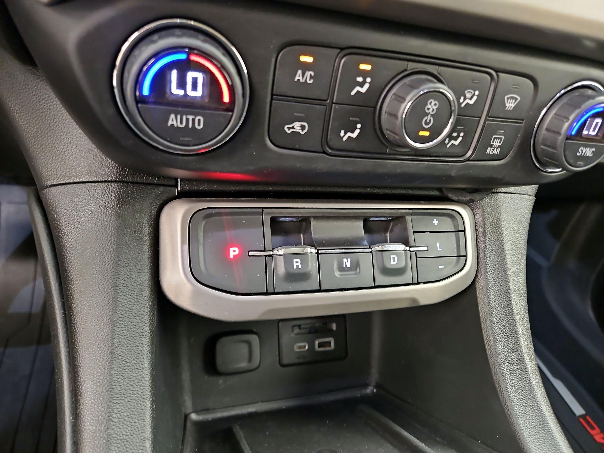 Thumbnail: 2020 GMC Acadia - 15