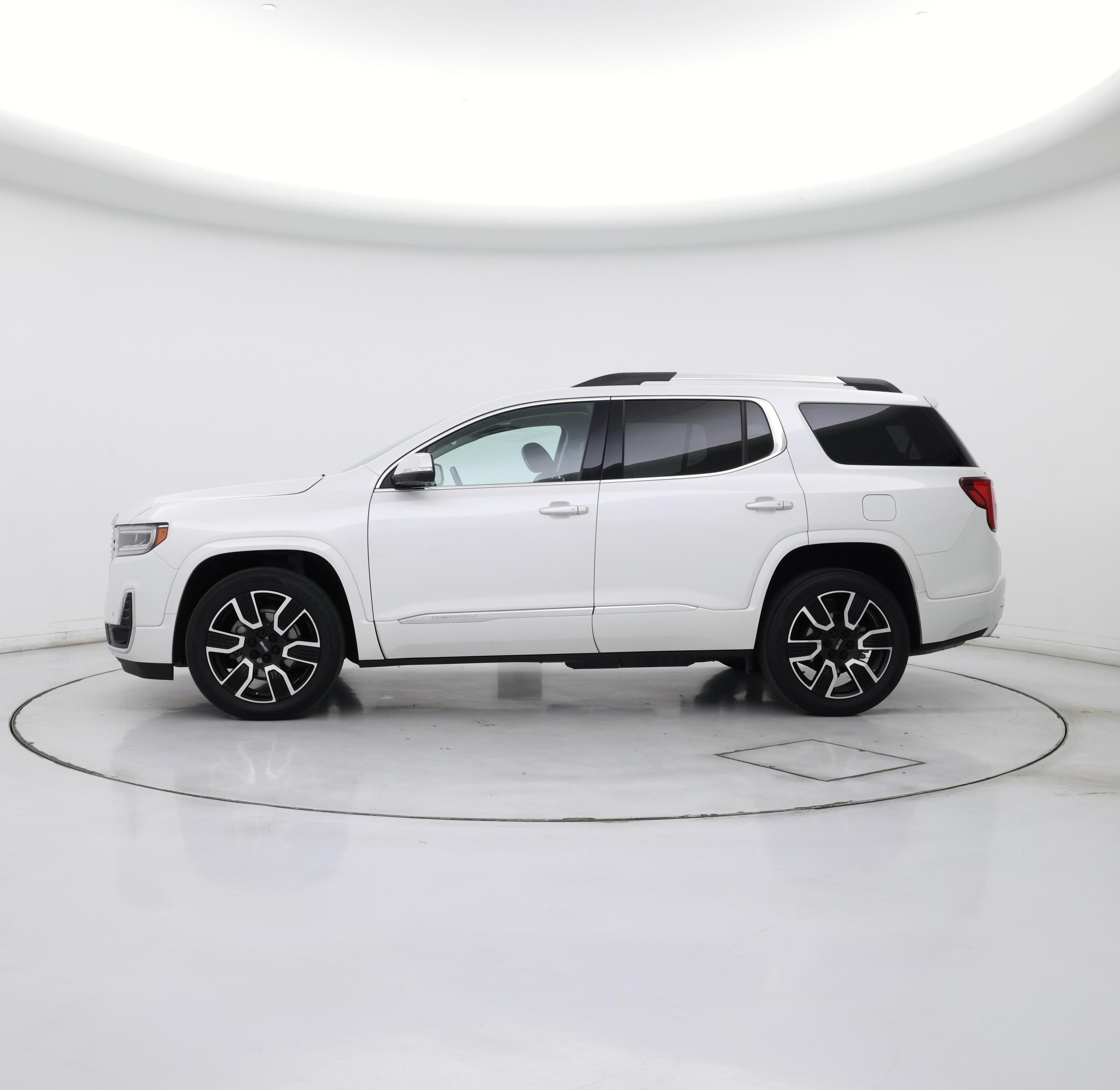Thumbnail: 2020 GMC Acadia - 3