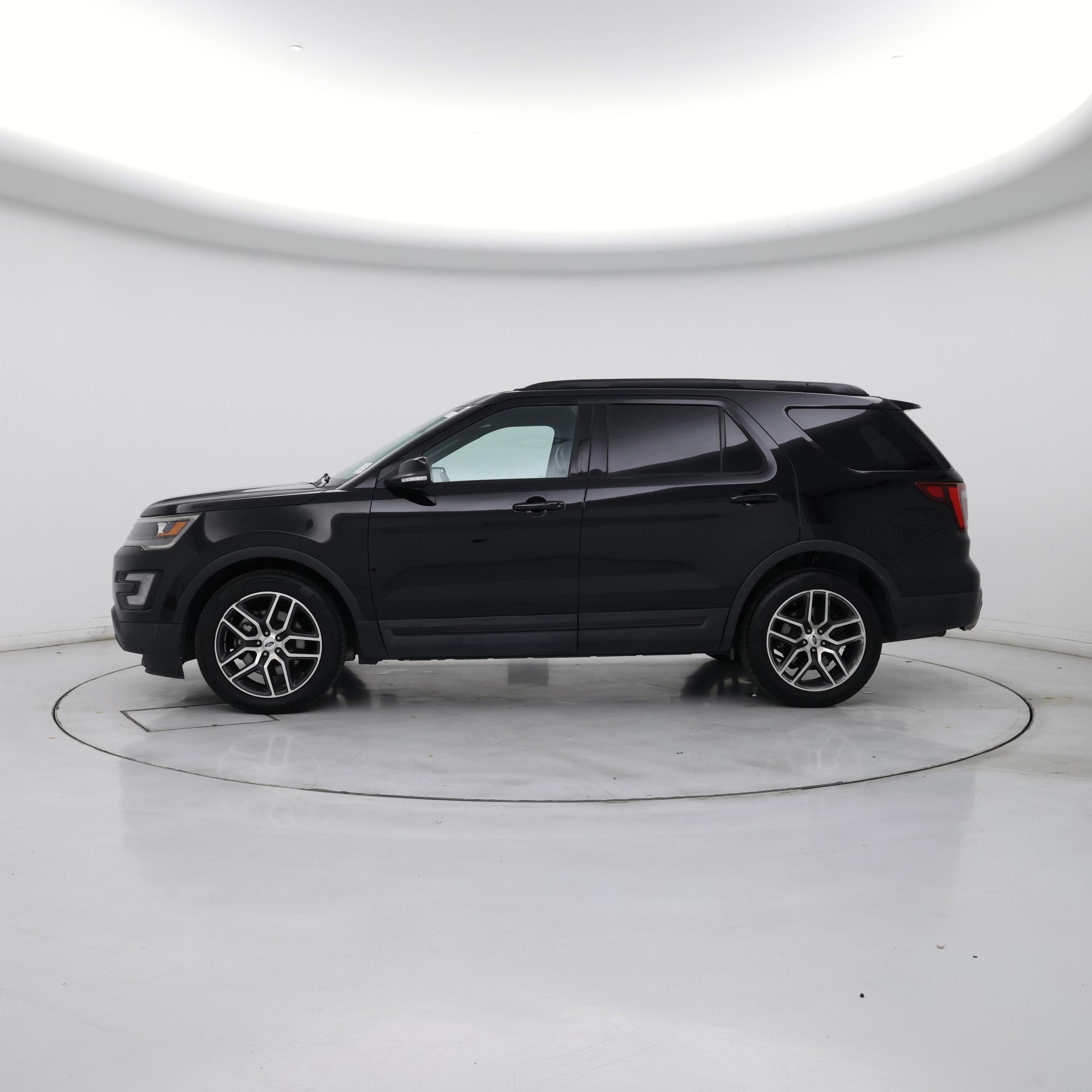 Thumbnail: 2017 Ford Explorer - 3