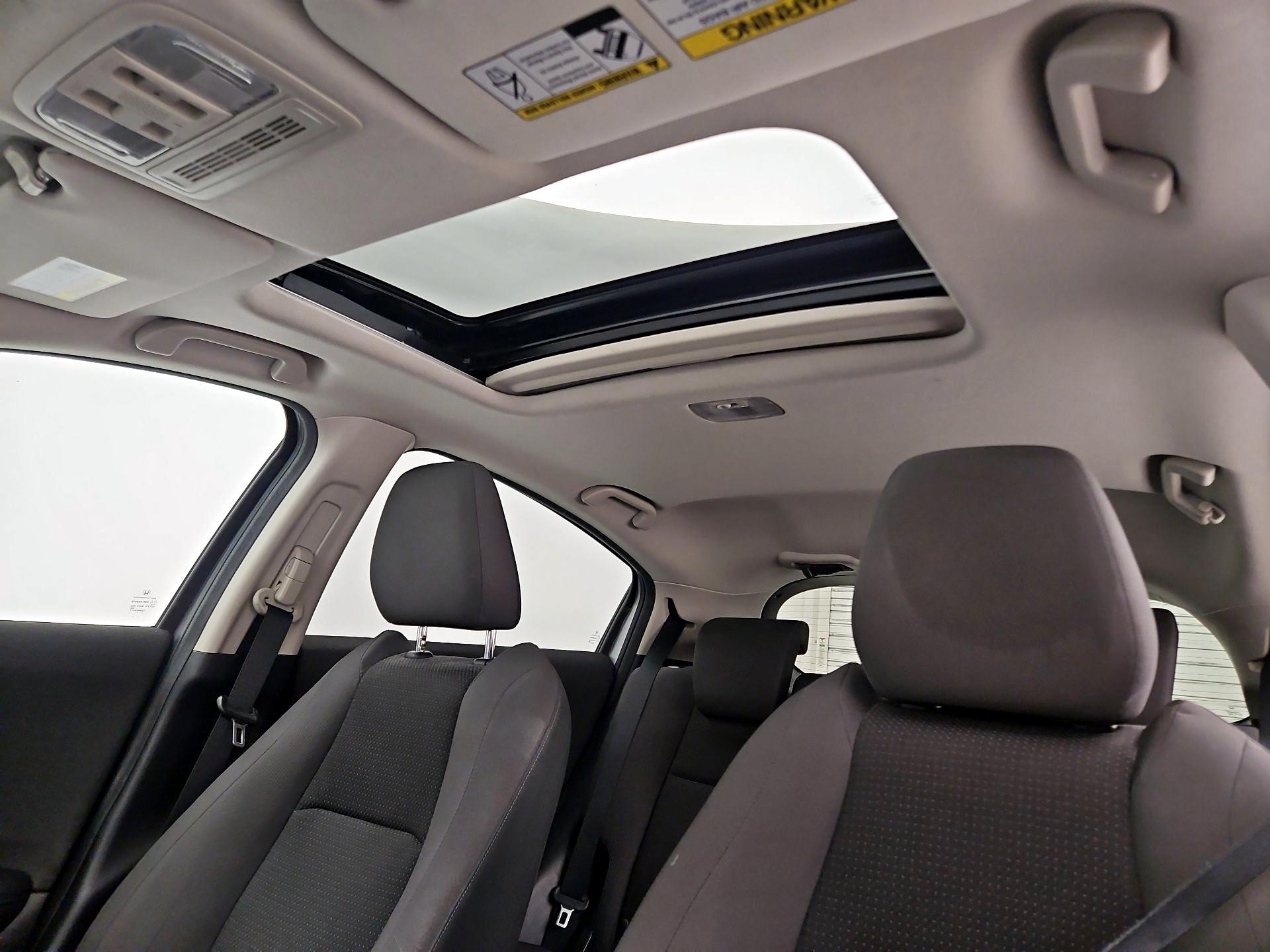 Thumbnail: 2019 Honda HR-V - 19