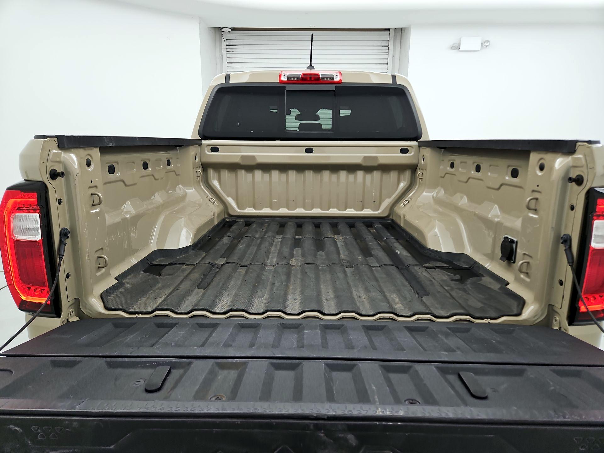Thumbnail: 2024 GMC Canyon - 16