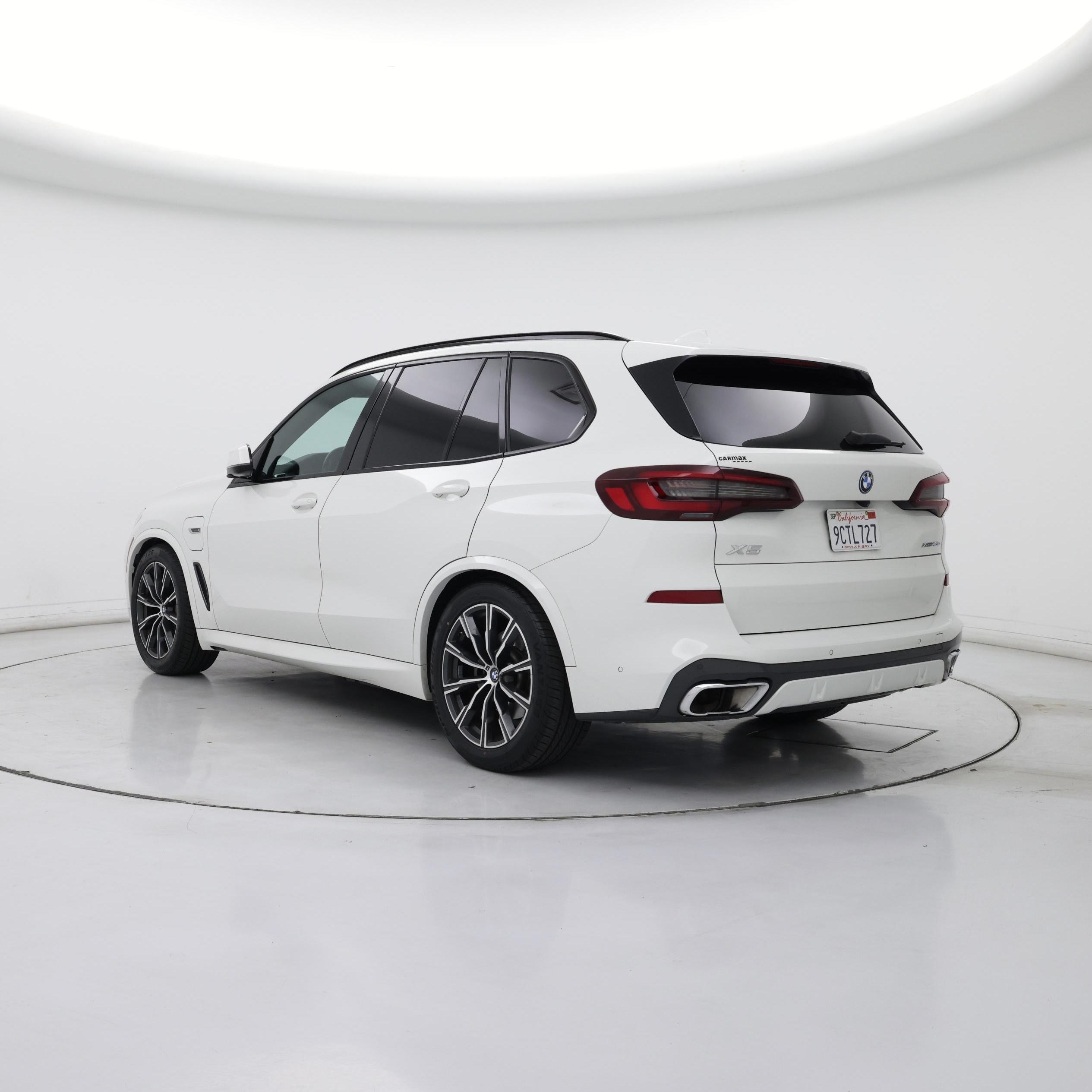 Thumbnail: 2023 BMW X5 - 2