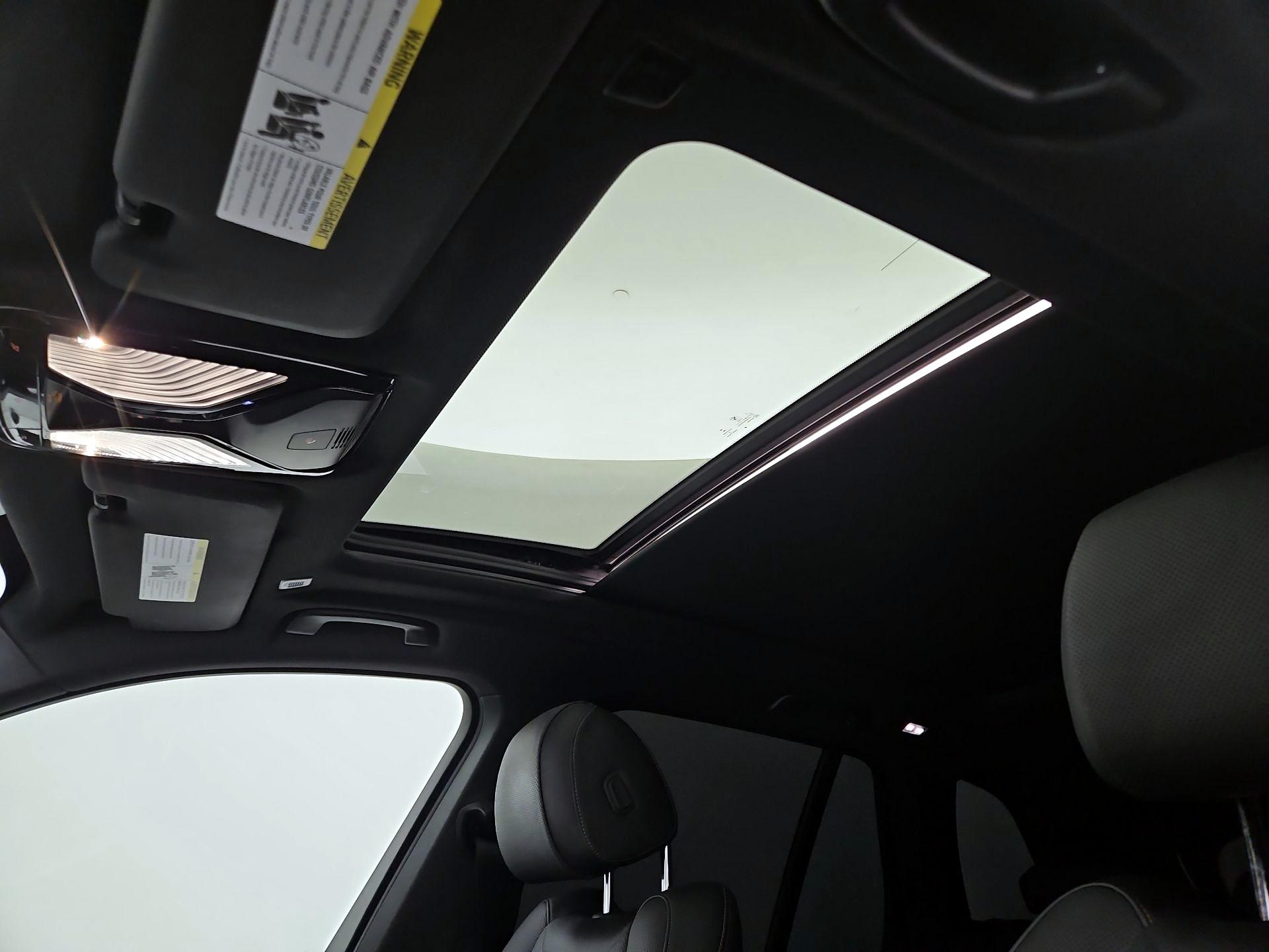 Thumbnail: 2023 BMW X5 - 19