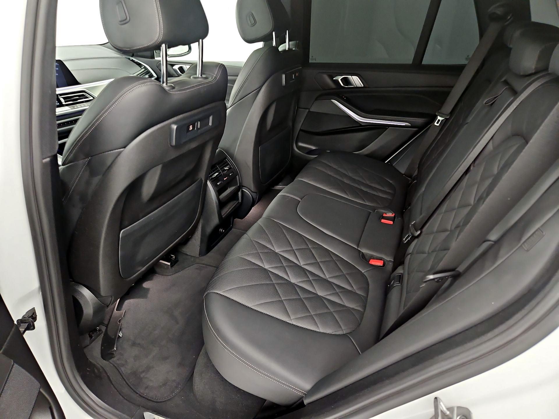 Thumbnail: 2023 BMW X5 - 20