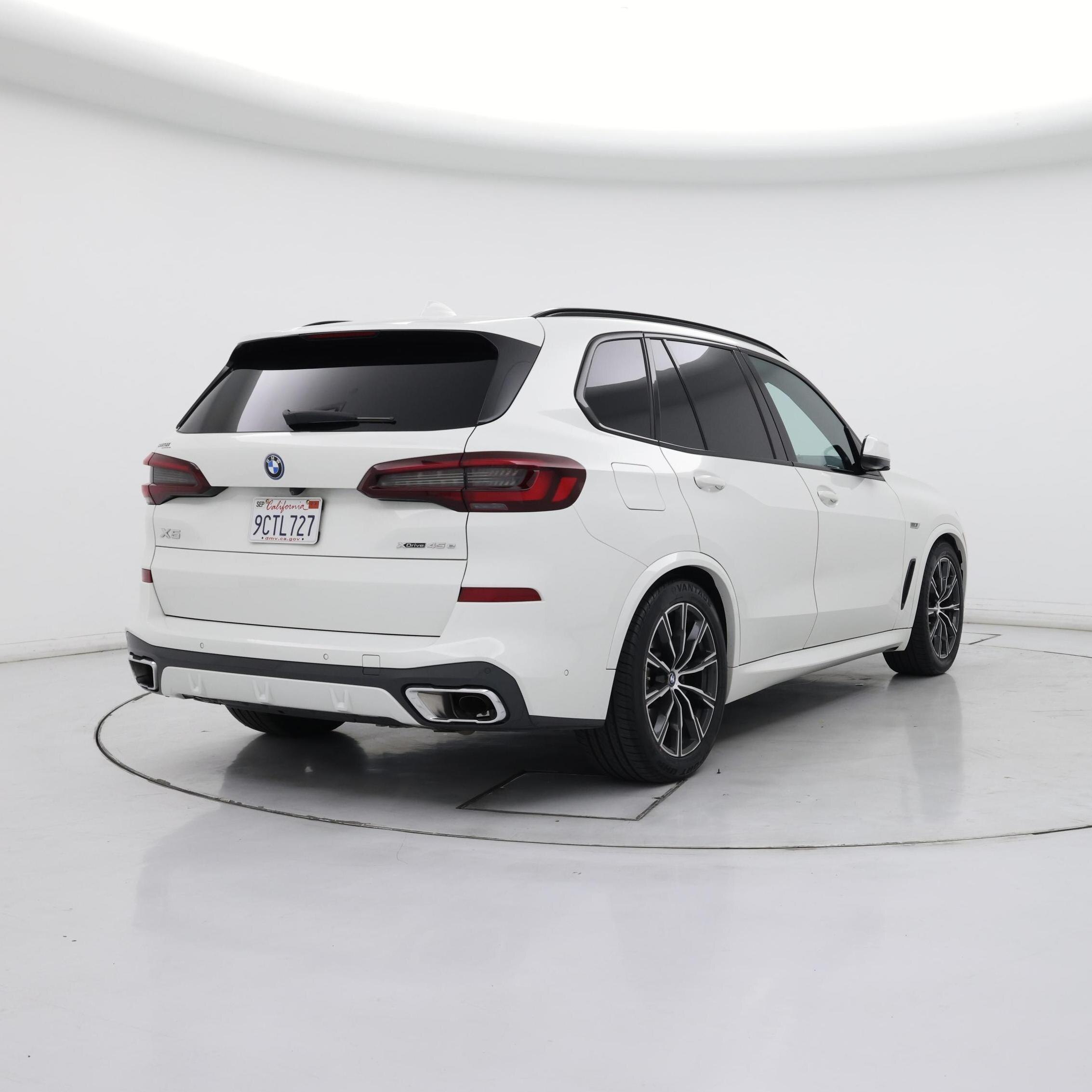 Thumbnail: 2023 BMW X5 - 8
