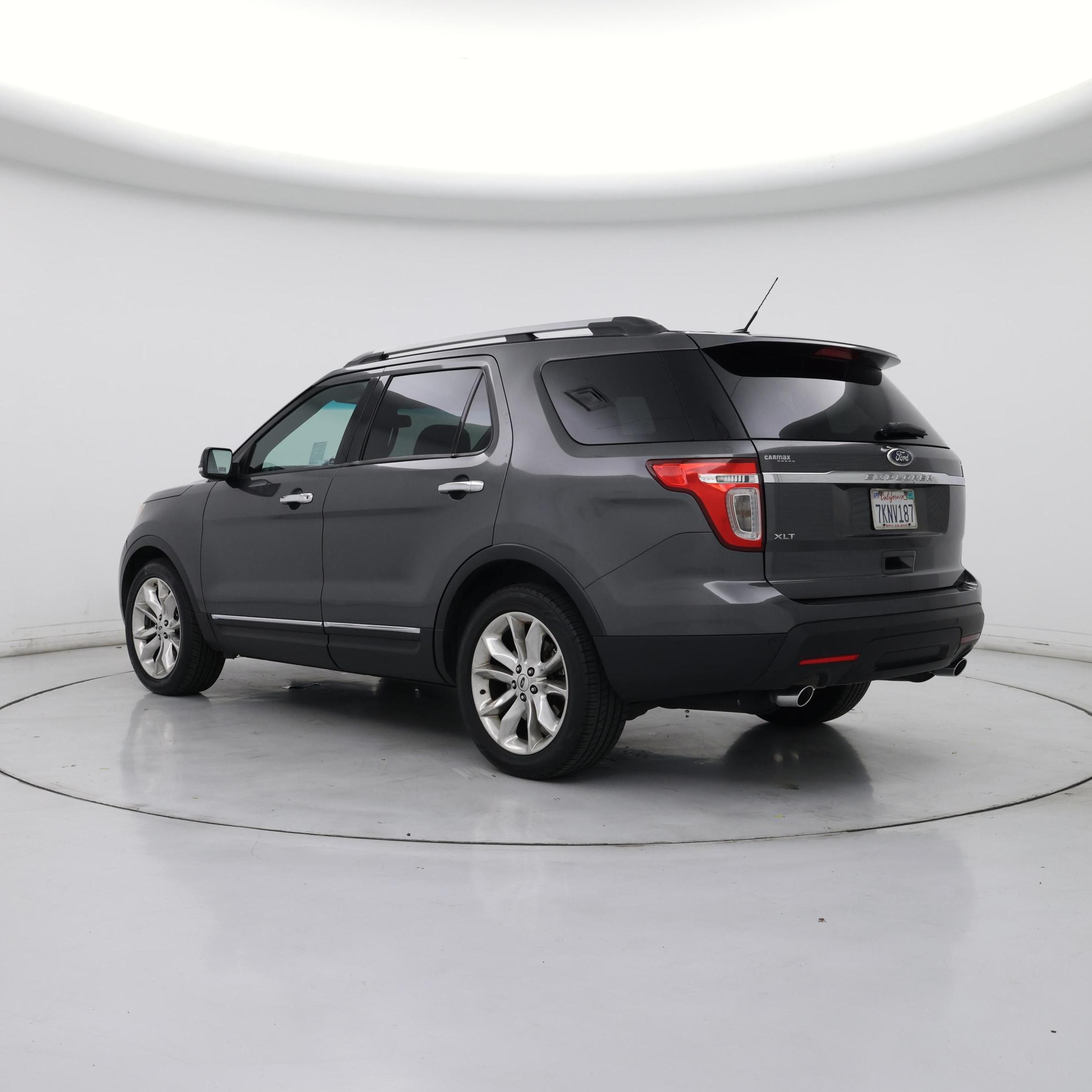Thumbnail: 2015 Ford Explorer - 2