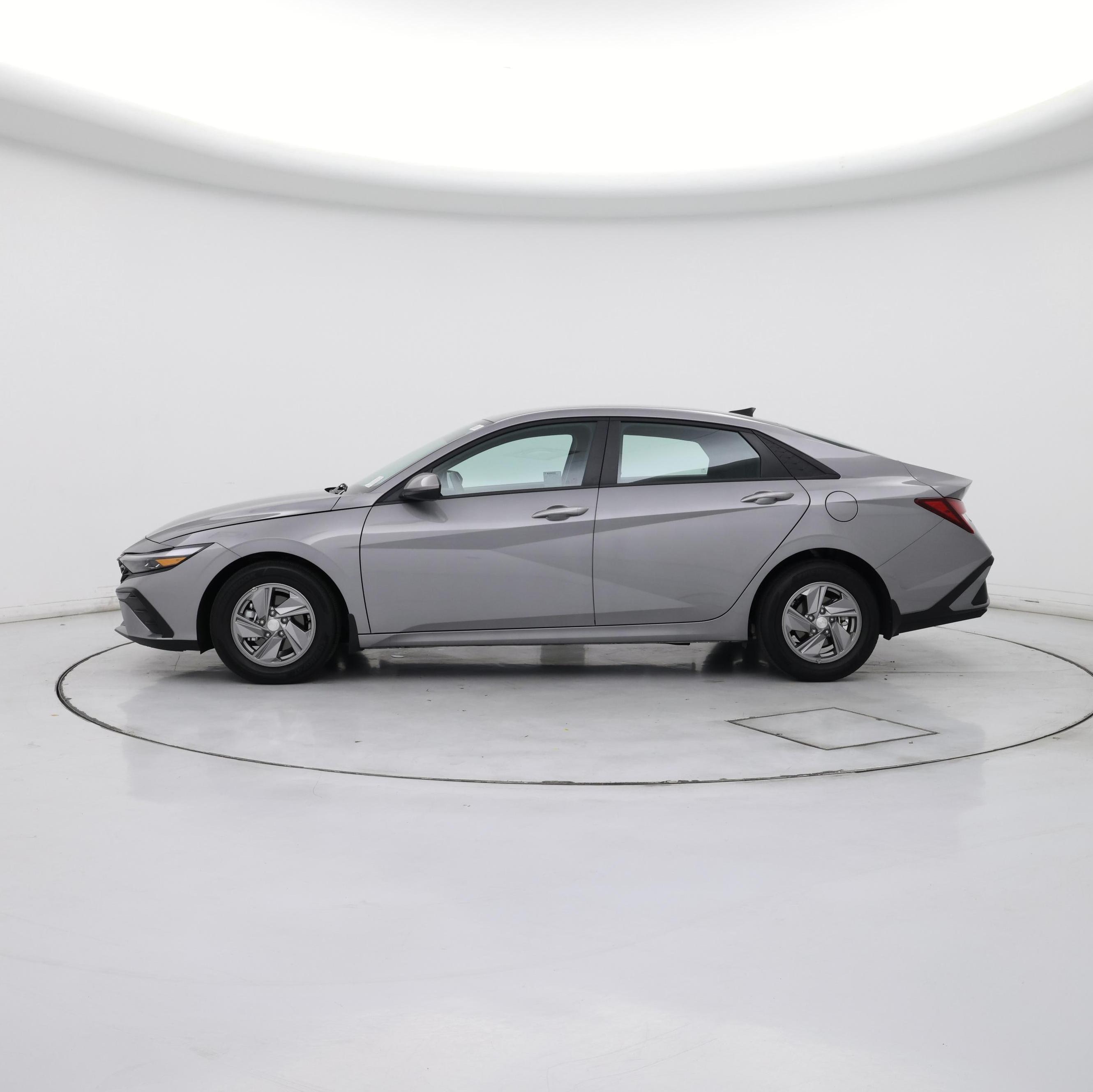 Thumbnail: 2025 Hyundai Elantra - 3