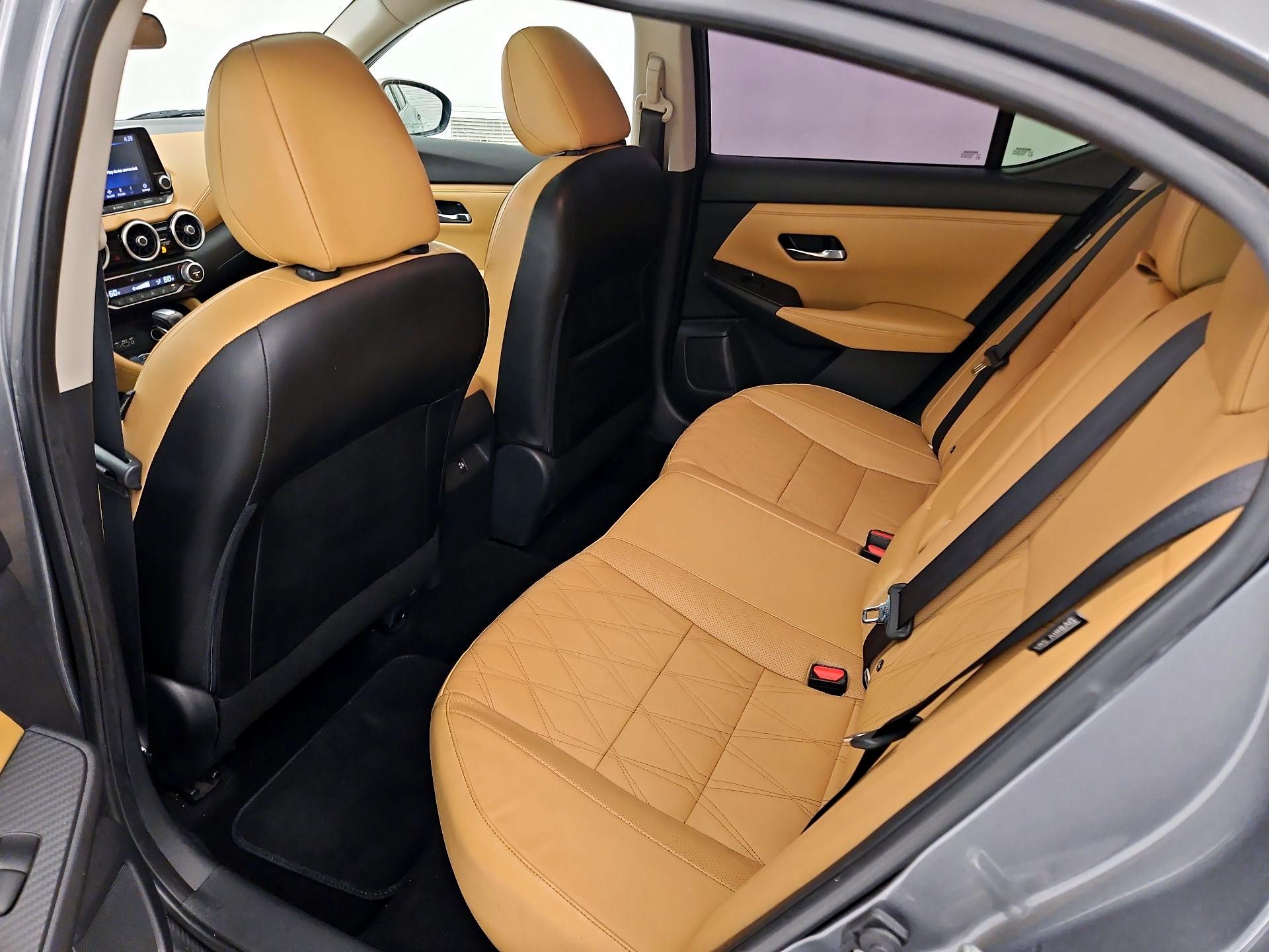 Thumbnail: 2020 Nissan Sentra - 20