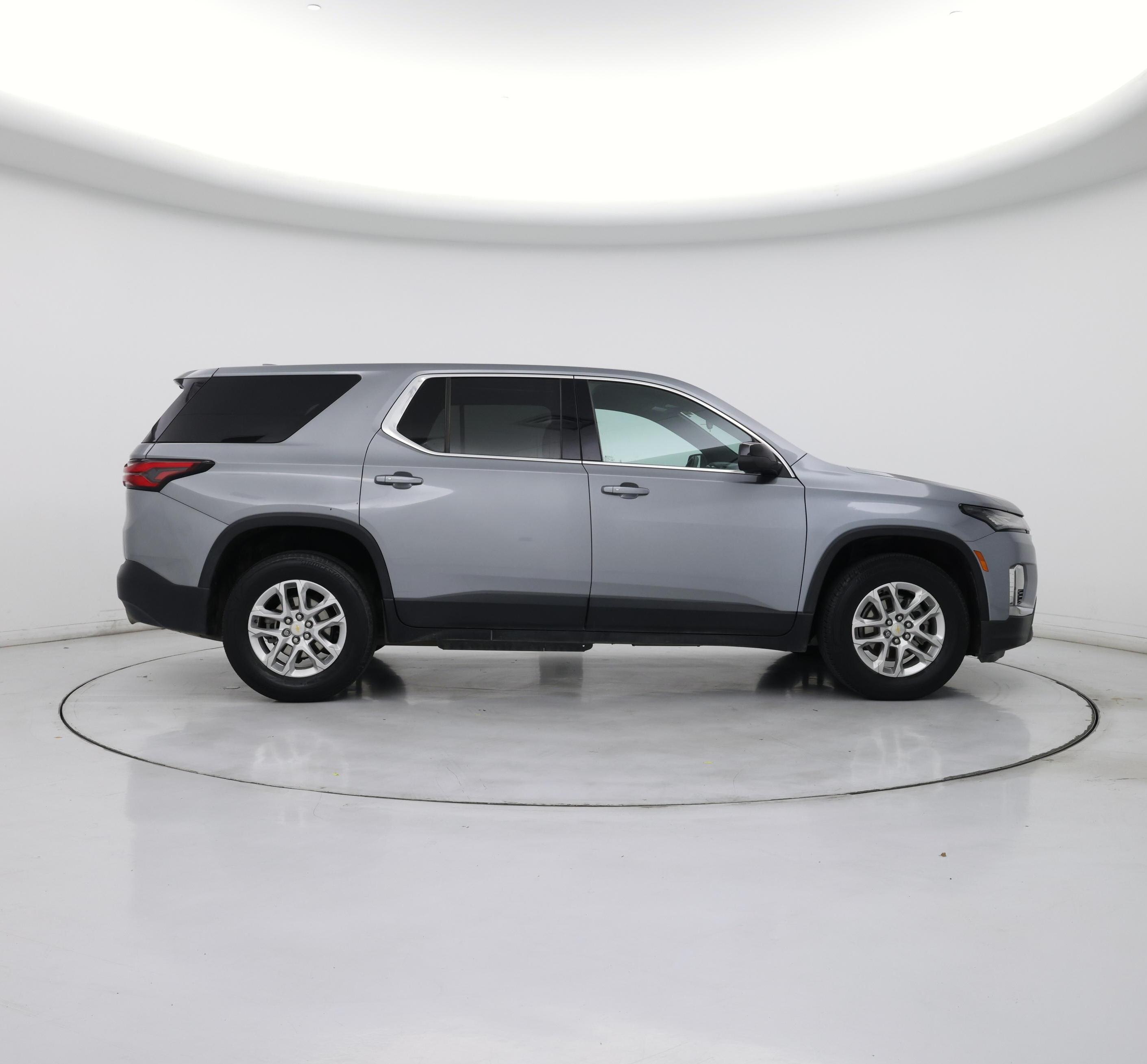 Thumbnail: 2023 Chevrolet Traverse - 7