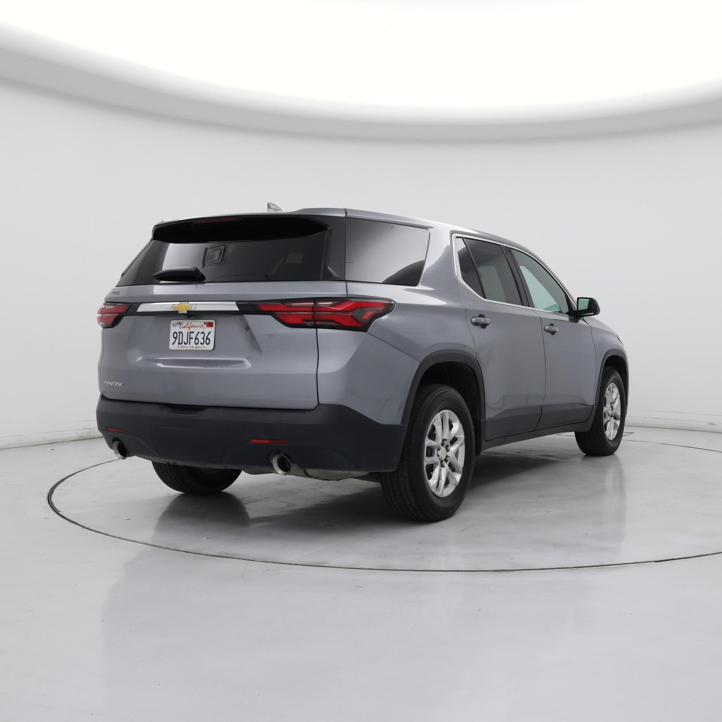 Thumbnail: 2023 Chevrolet Traverse - 8