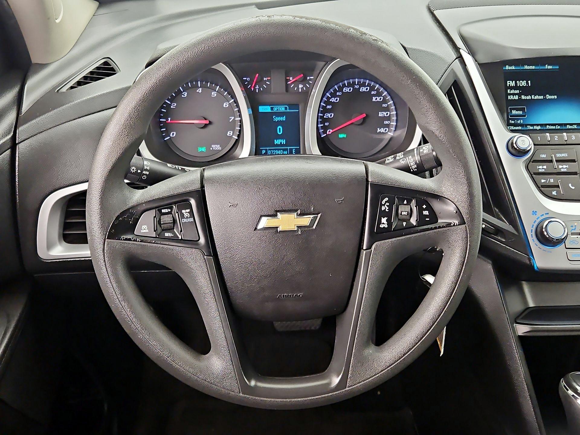 Thumbnail: 2017 Chevrolet Equinox - 10