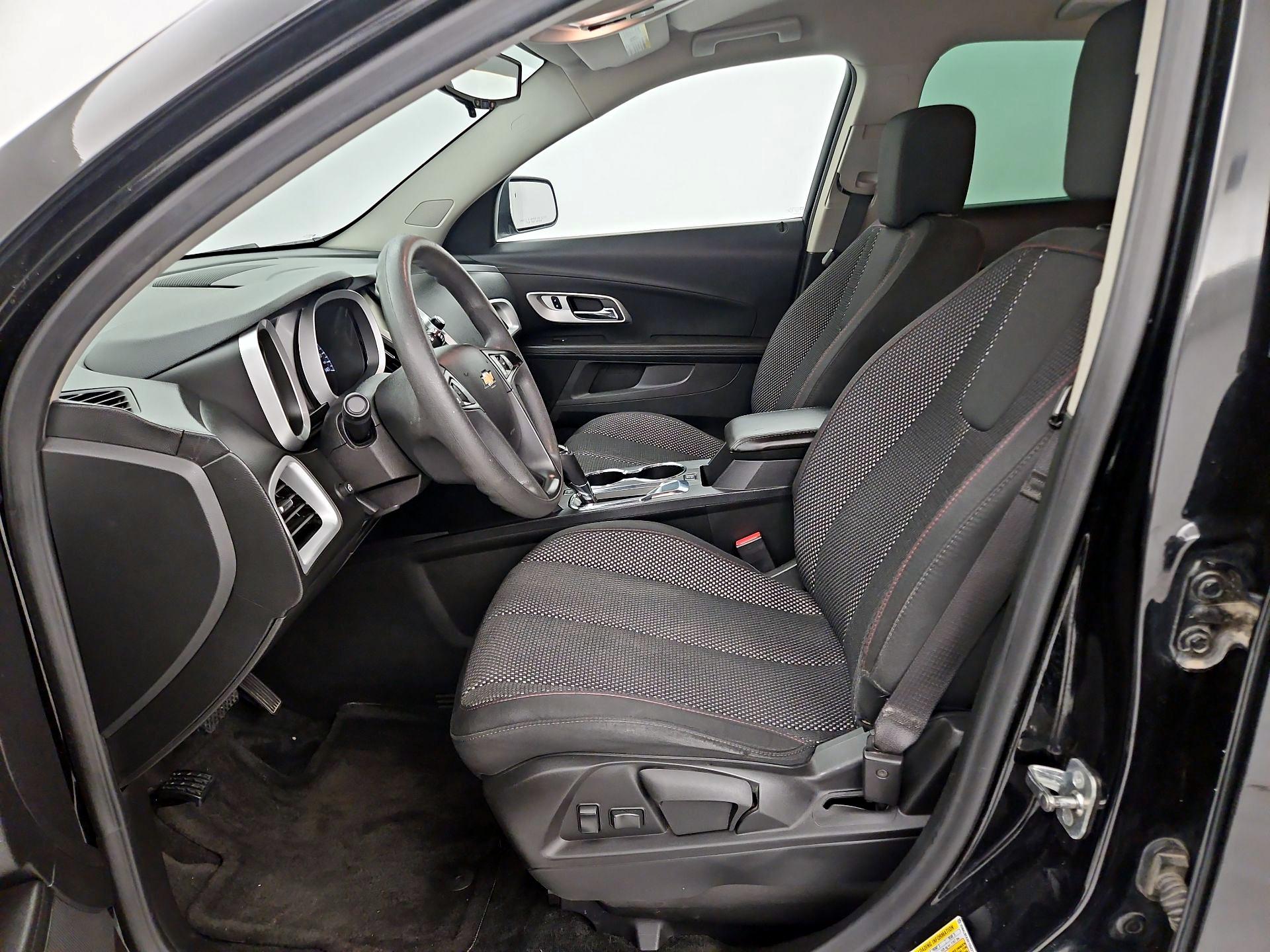 Thumbnail: 2017 Chevrolet Equinox - 11
