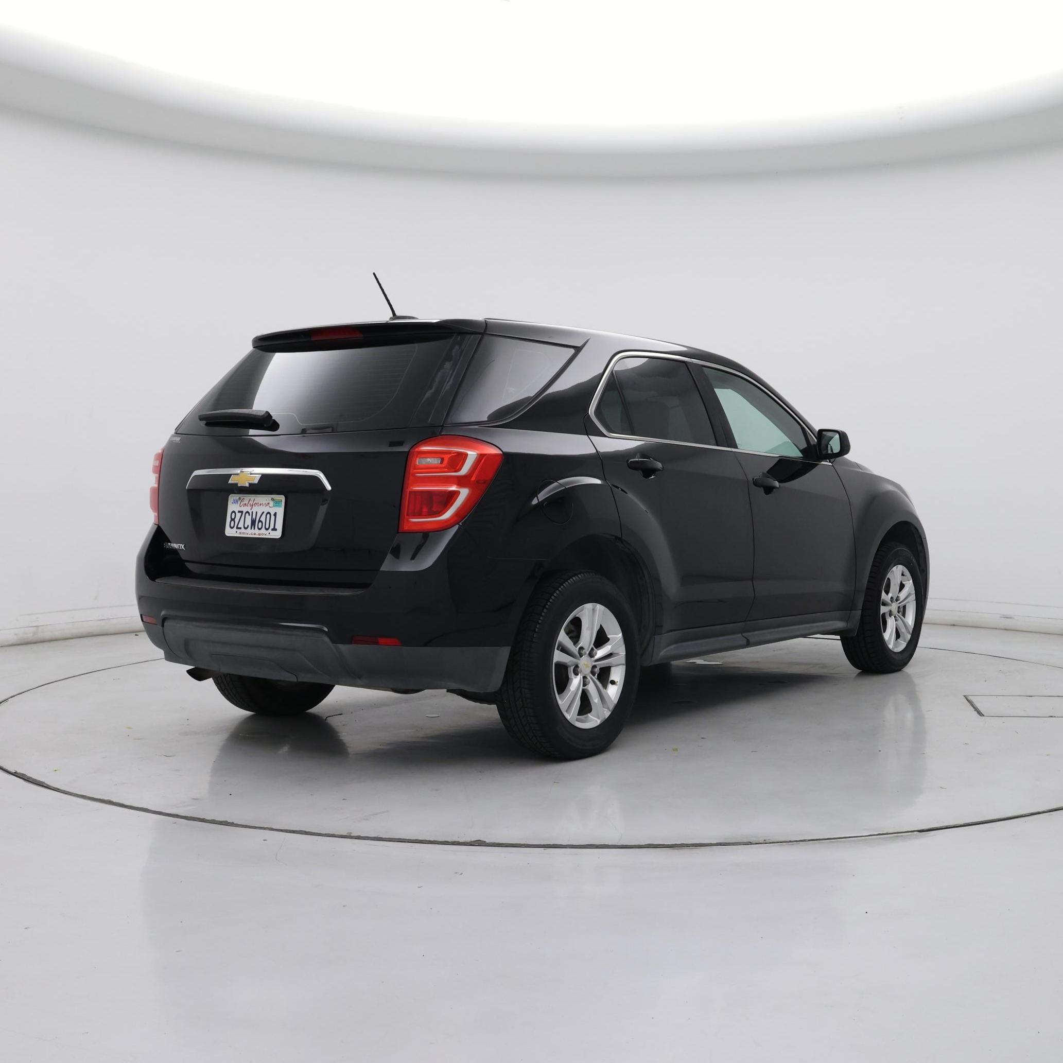 Thumbnail: 2017 Chevrolet Equinox - 8