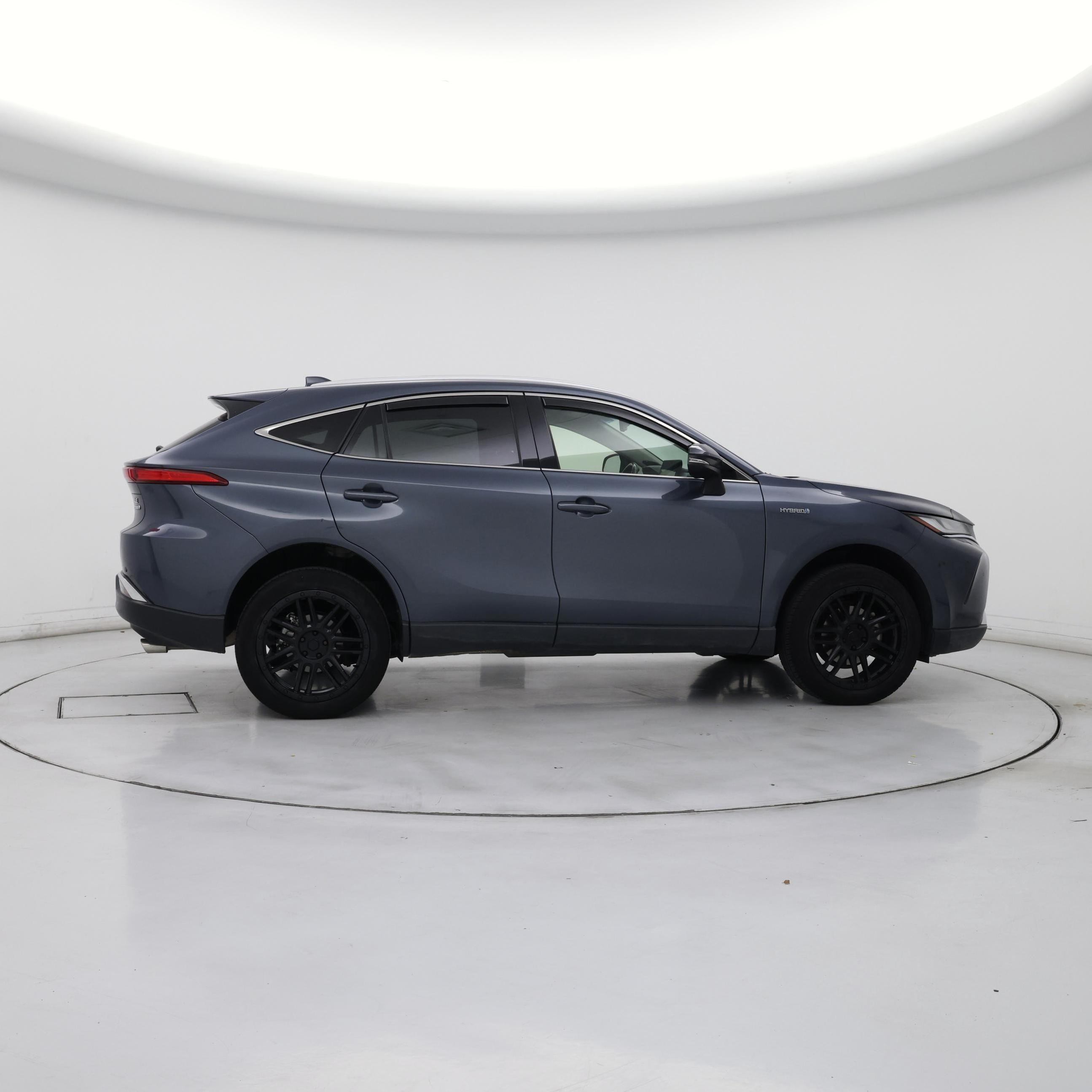 Thumbnail: 2021 Toyota Venza - 7