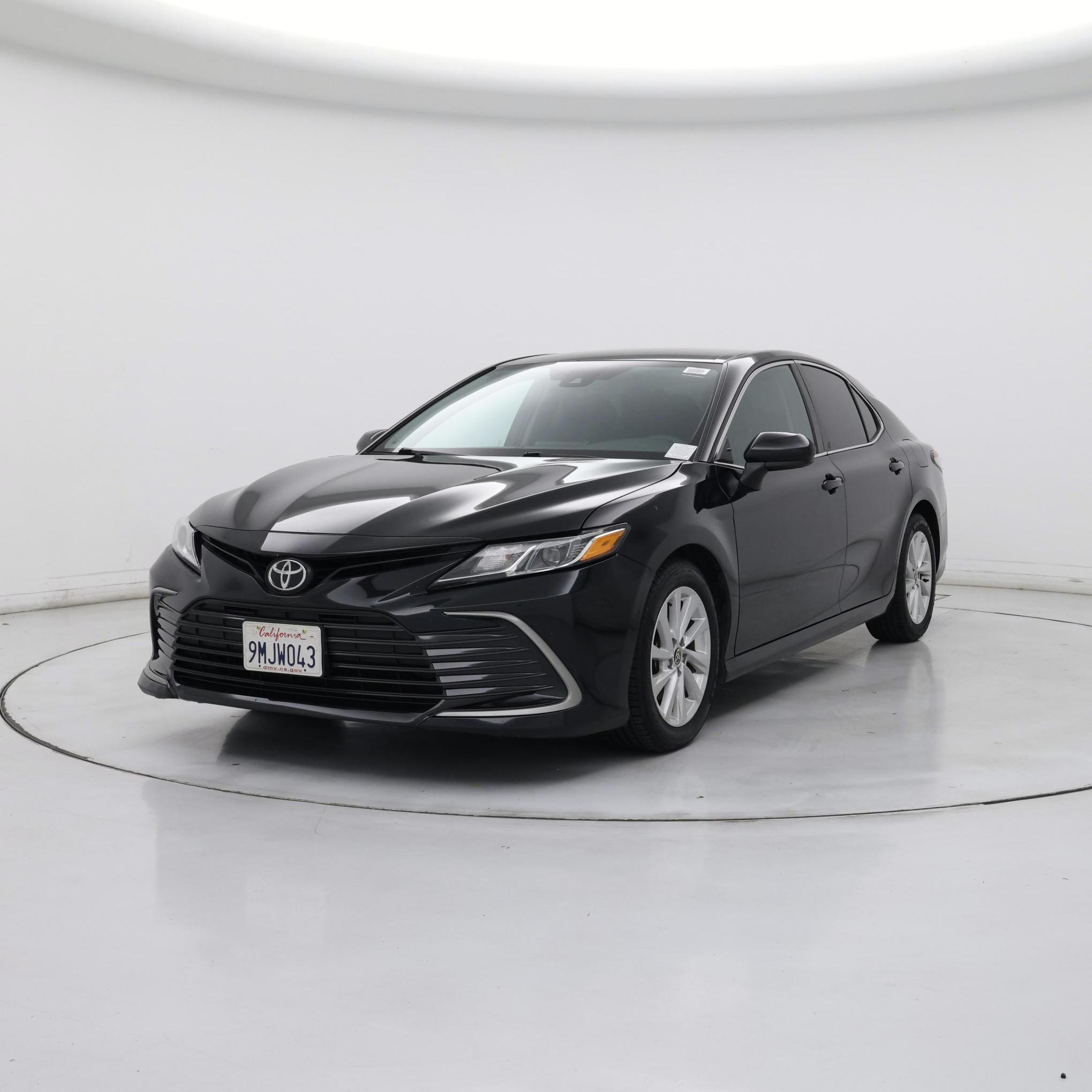 Thumbnail: 2022 Toyota Camry - 4
