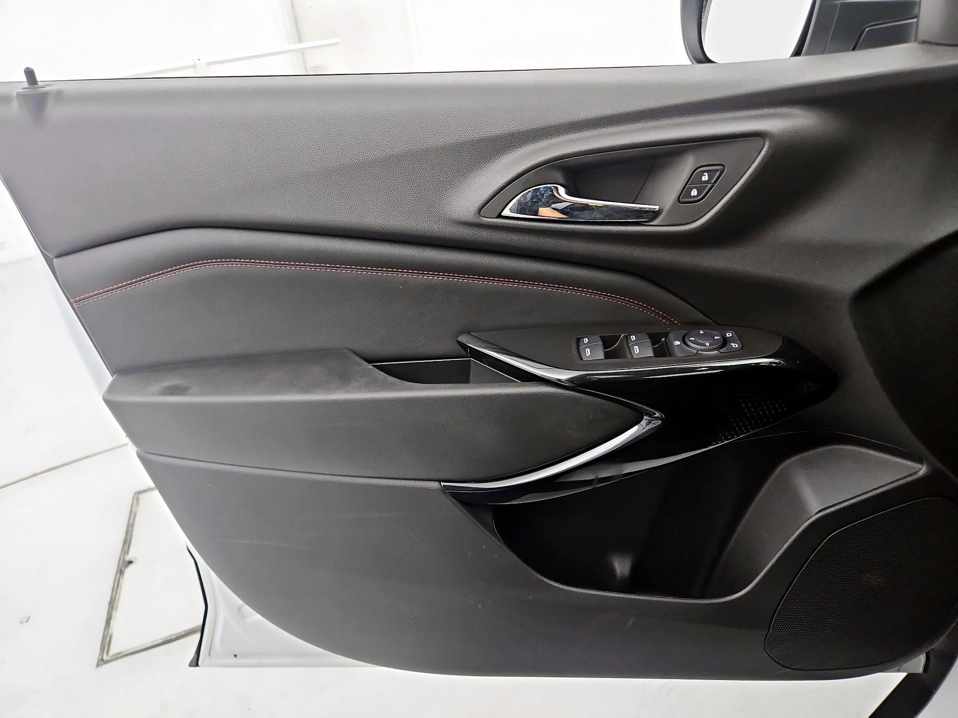 Thumbnail: 2025 Chevrolet Trax - 12