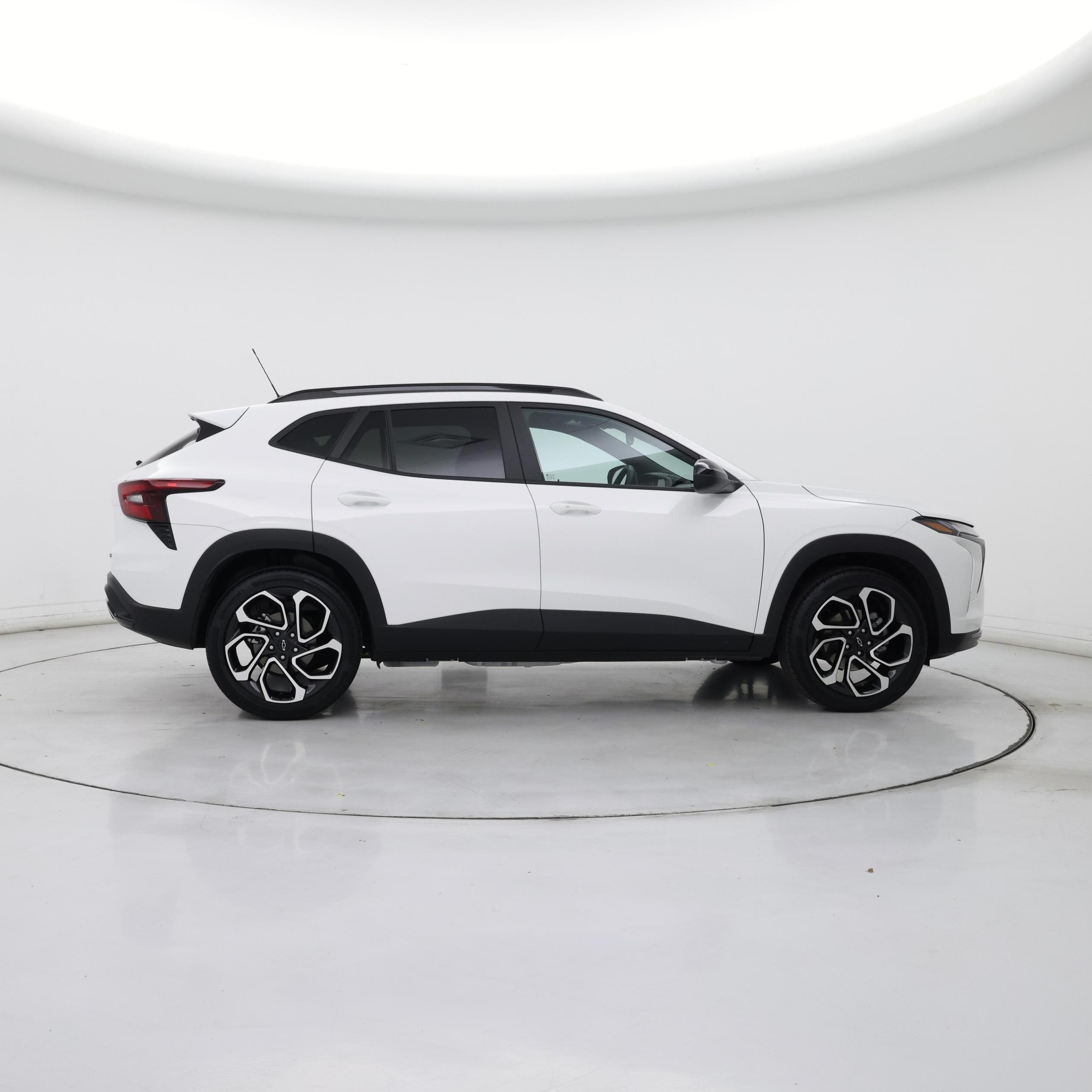 Thumbnail: 2025 Chevrolet Trax - 7