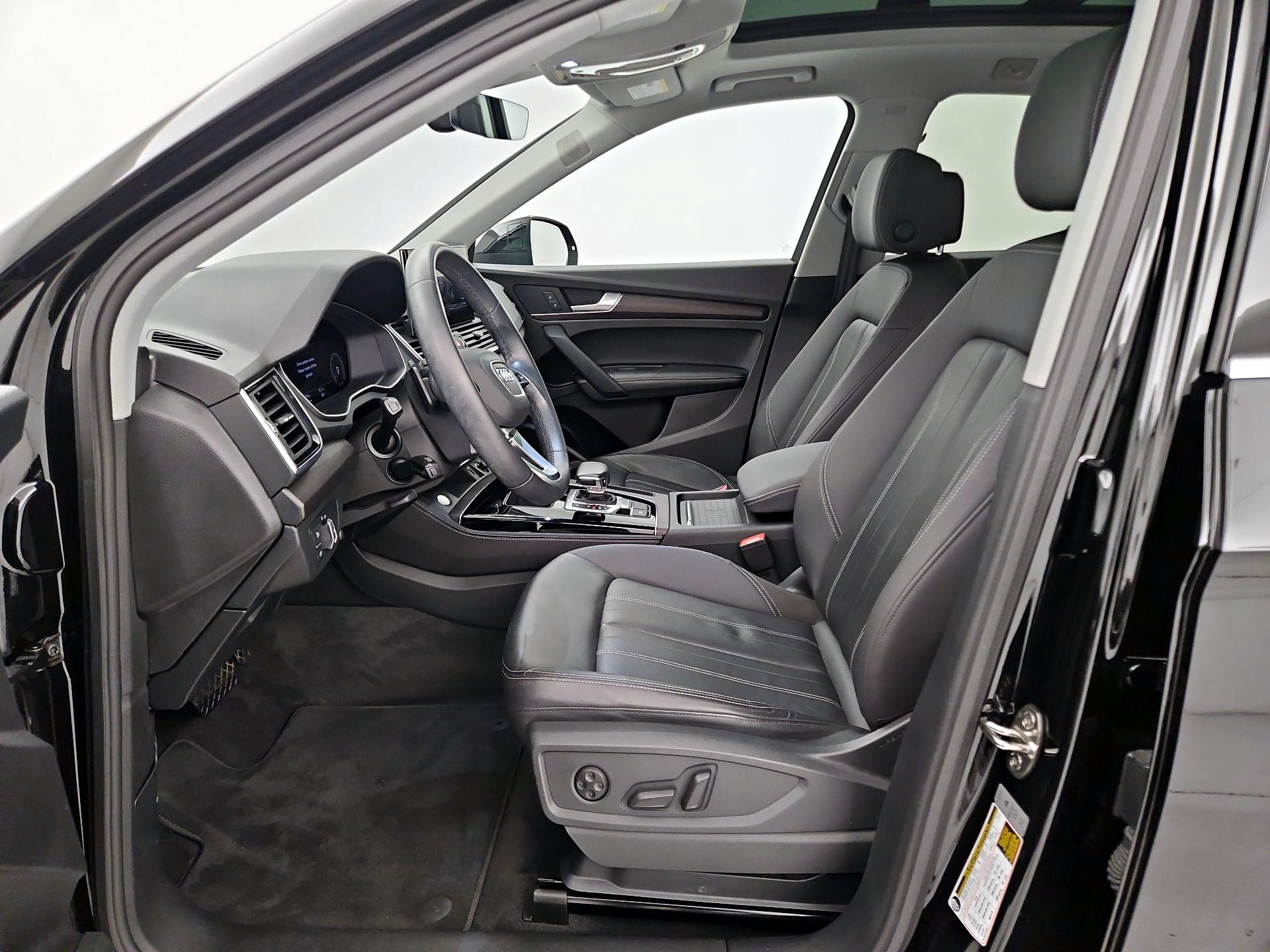 Thumbnail: 2021 Audi Q5 - 11