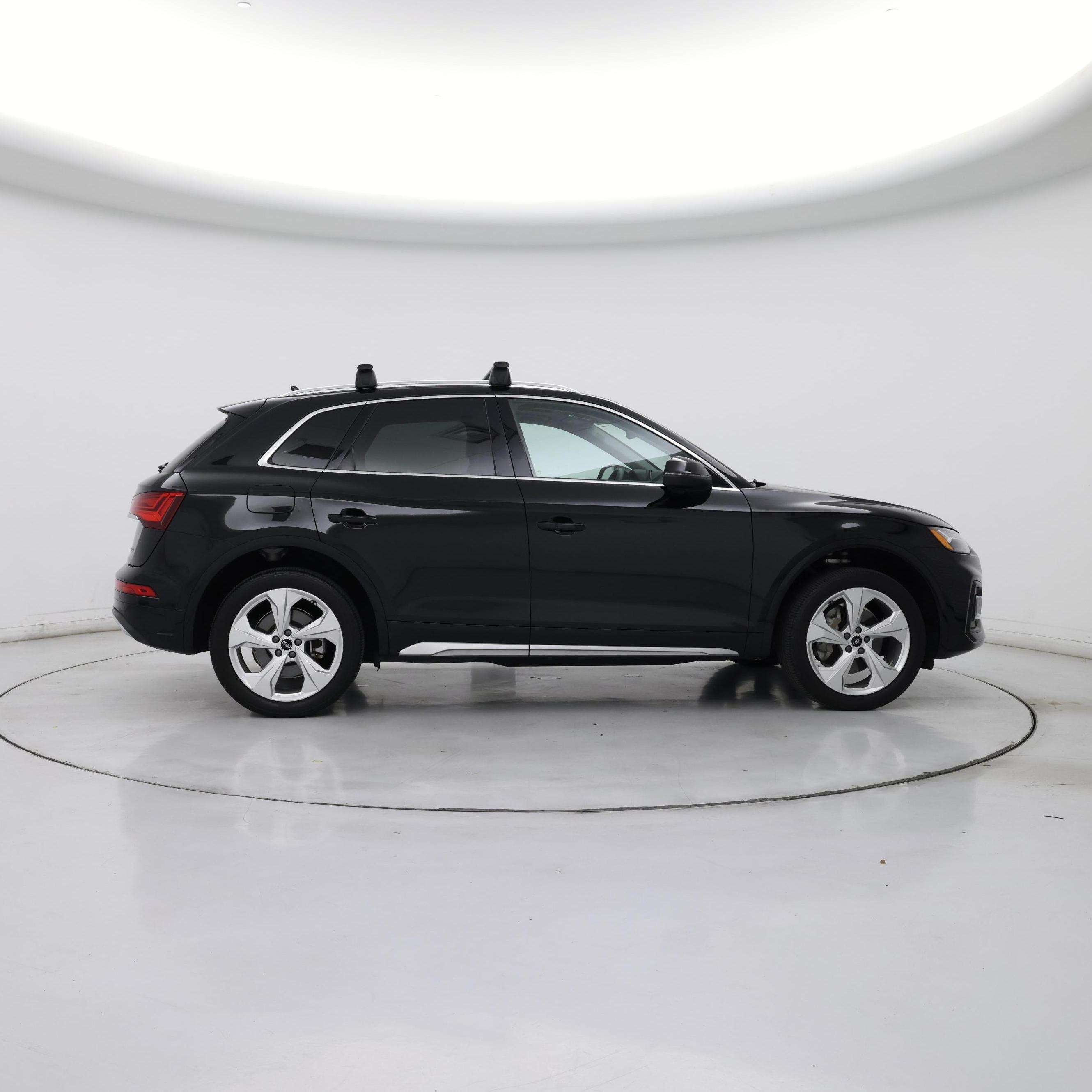 Thumbnail: 2021 Audi Q5 - 7