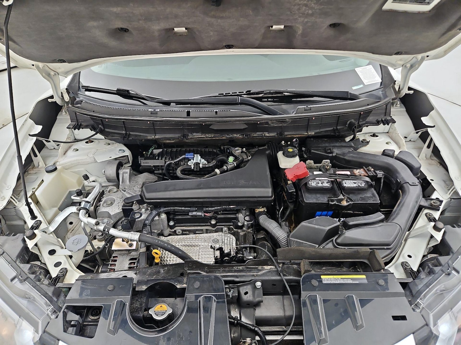 2017 Nissan Rogue SV - Photo 22