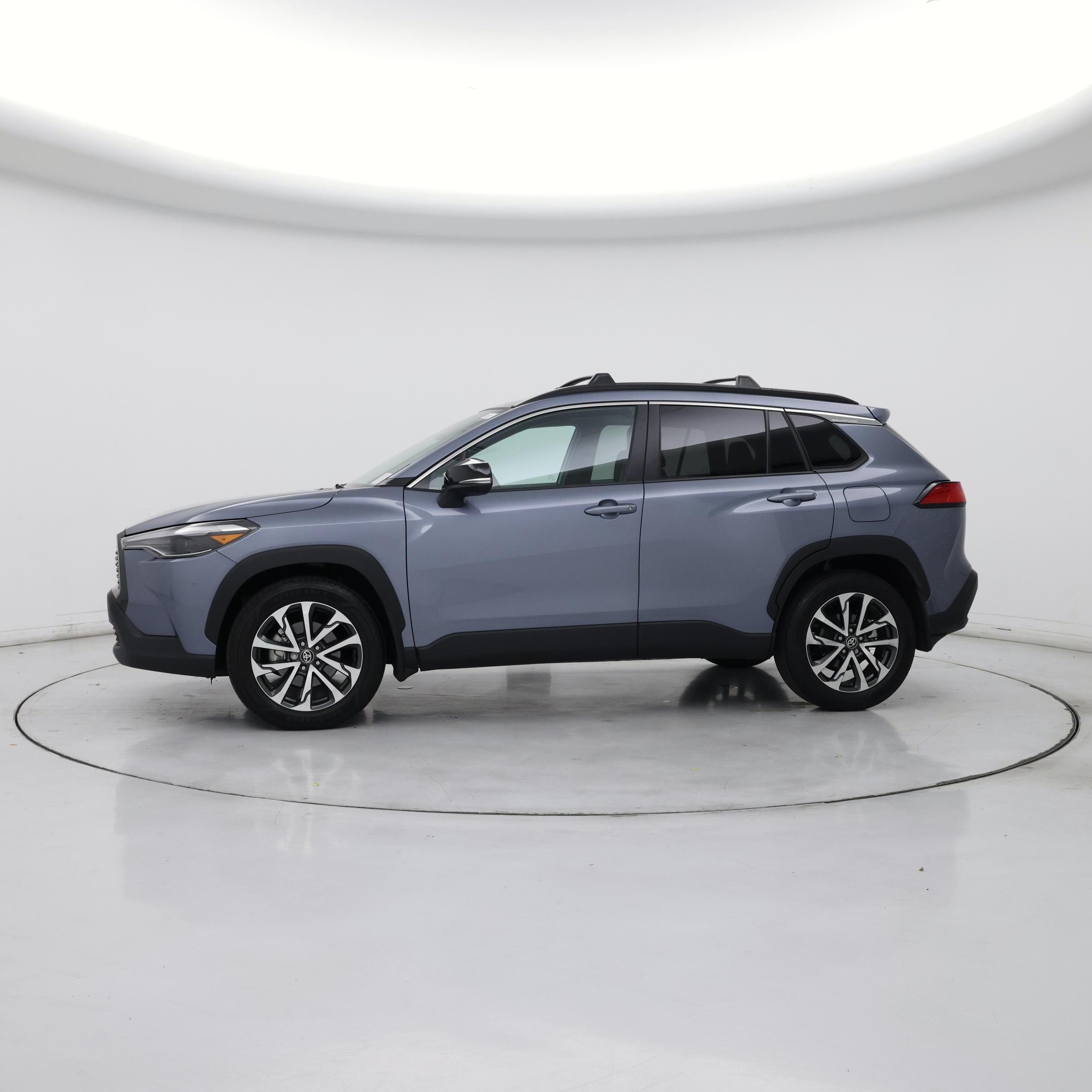 Thumbnail: 2025 Toyota Corolla Cross - 3